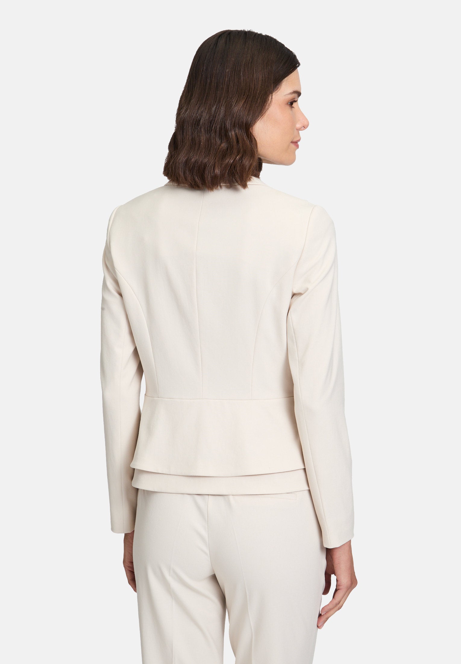 Betty Barclay_Short Blazer Long Sleeves_4525-1049_1098_03