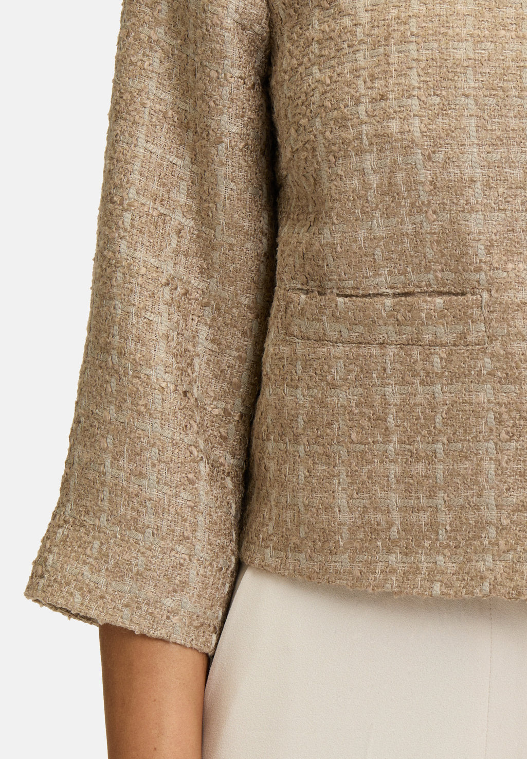 Betty Barclay_Fringed Blazer Jacket_4530-1156_7316_07