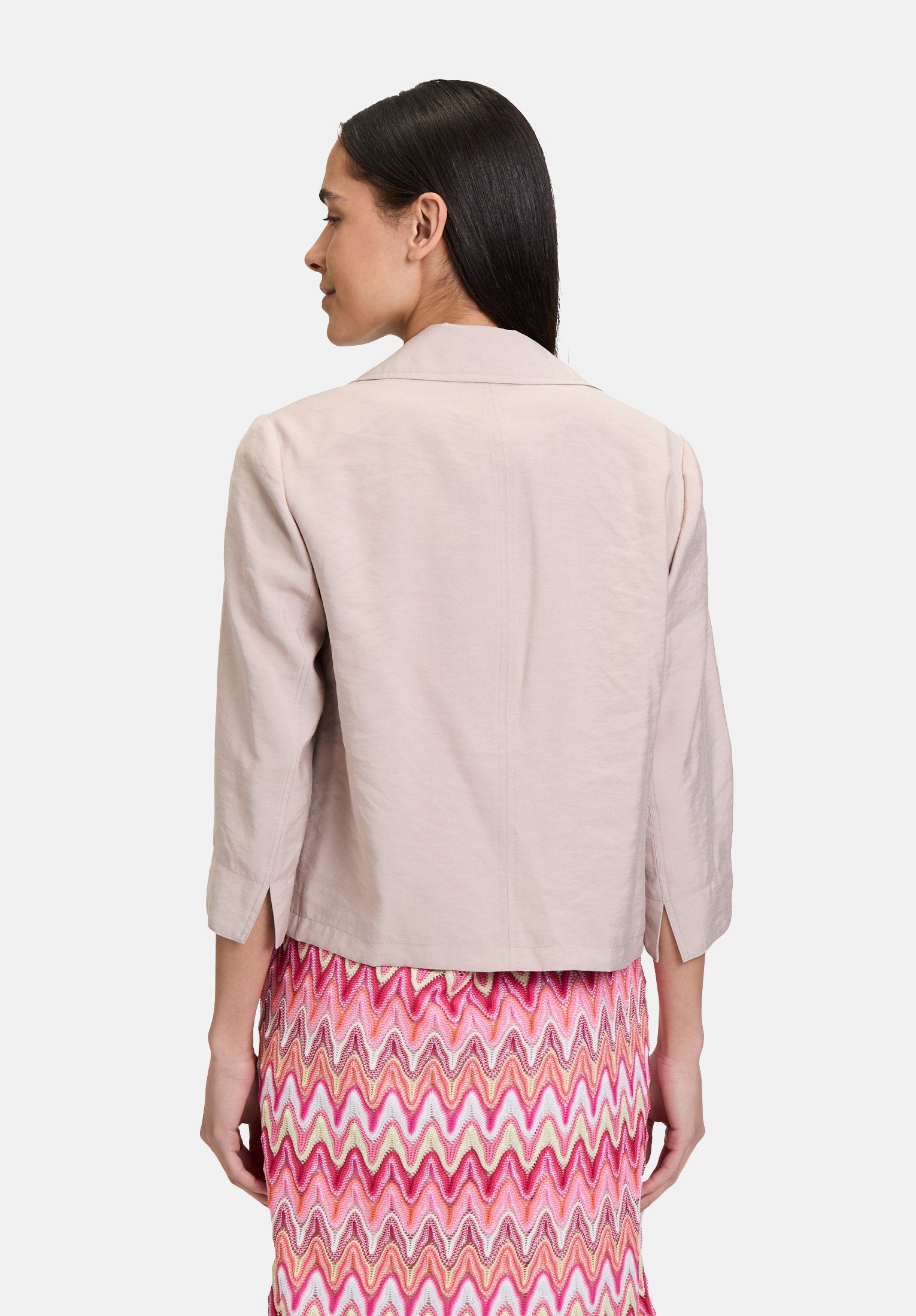 Betty Barclay_Blazer Jacket with 3/4 Sleeves_4533-1136_7316_03