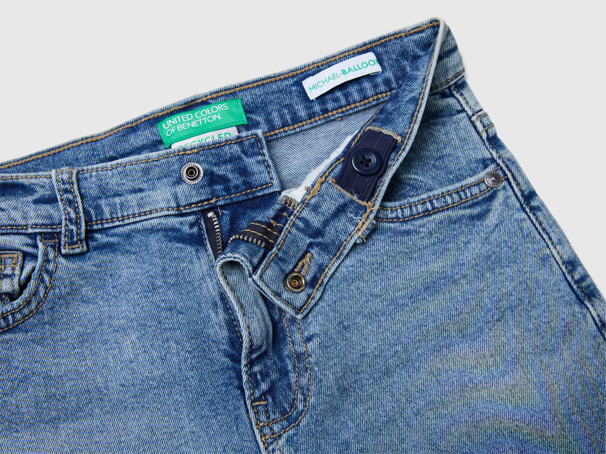 Benetton_Bright Blue_Balloon Fit Jeans_45ONCE046_901_03