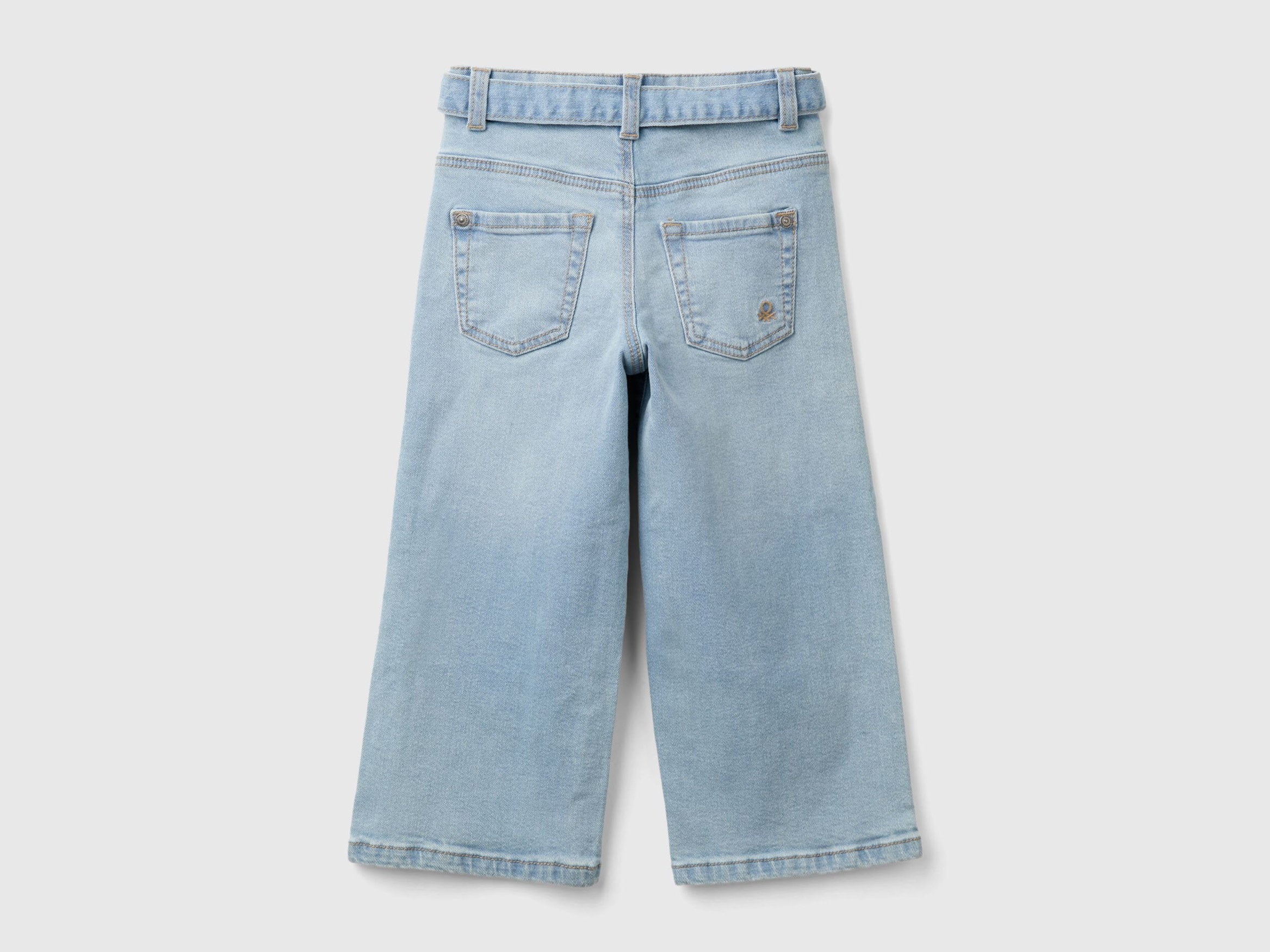 Wide Fit Jeans In "Eco-Recycle" Denim_45ONGE01Y_902_02