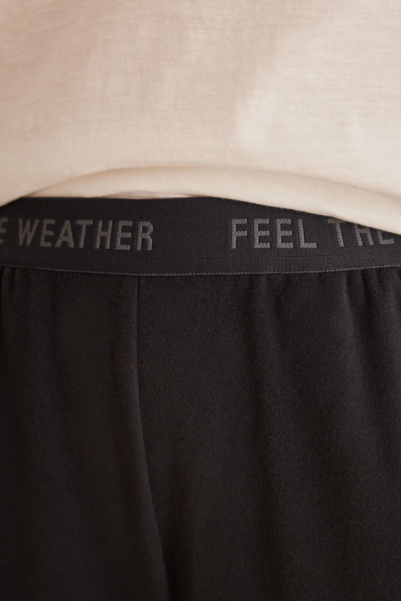 Grey Sweatpants_4627102_40_03
