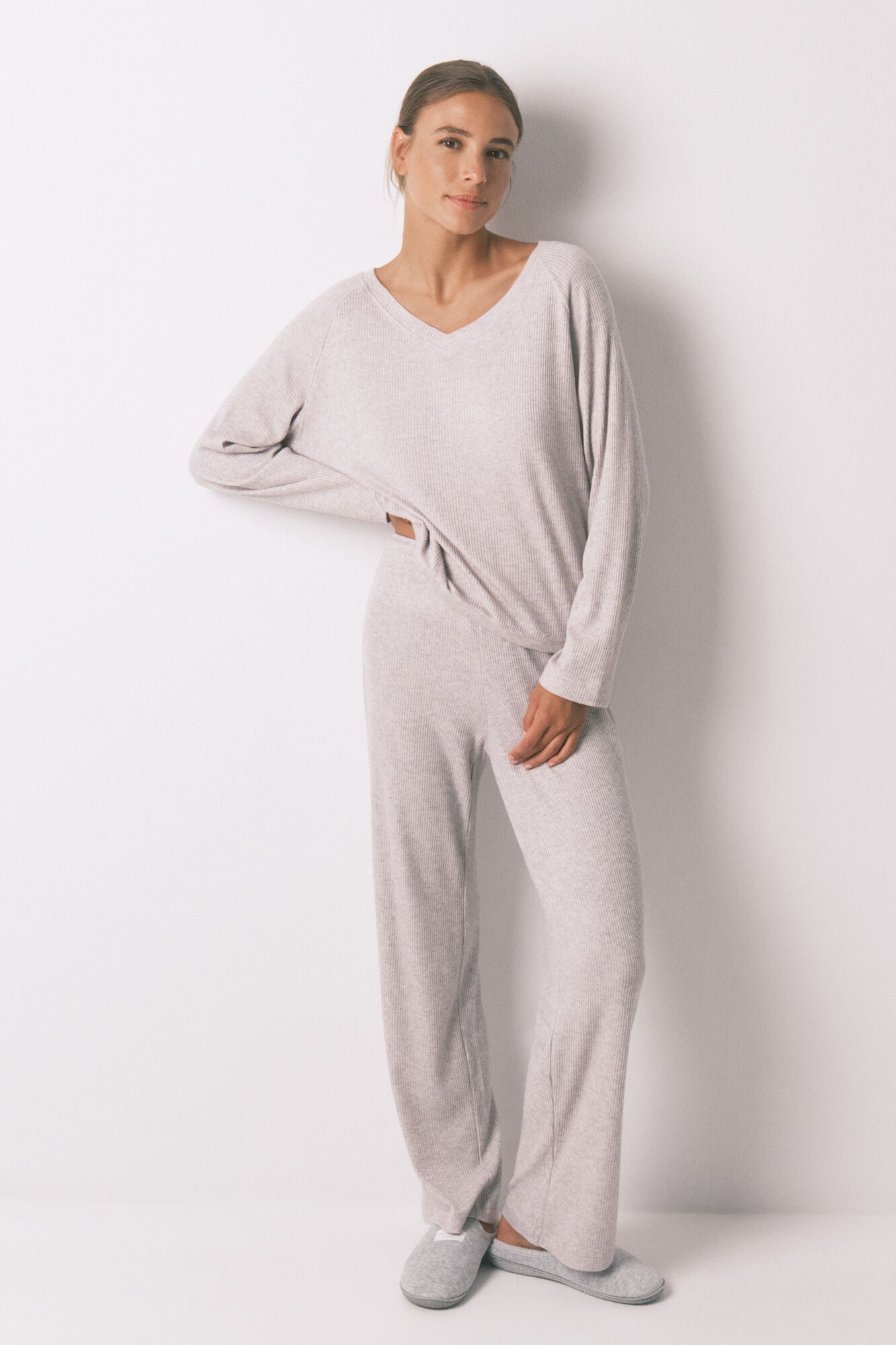 Women Secret_Medium Grey_Long Grey Brushed Ribbed Pajamas_4752535_46_03