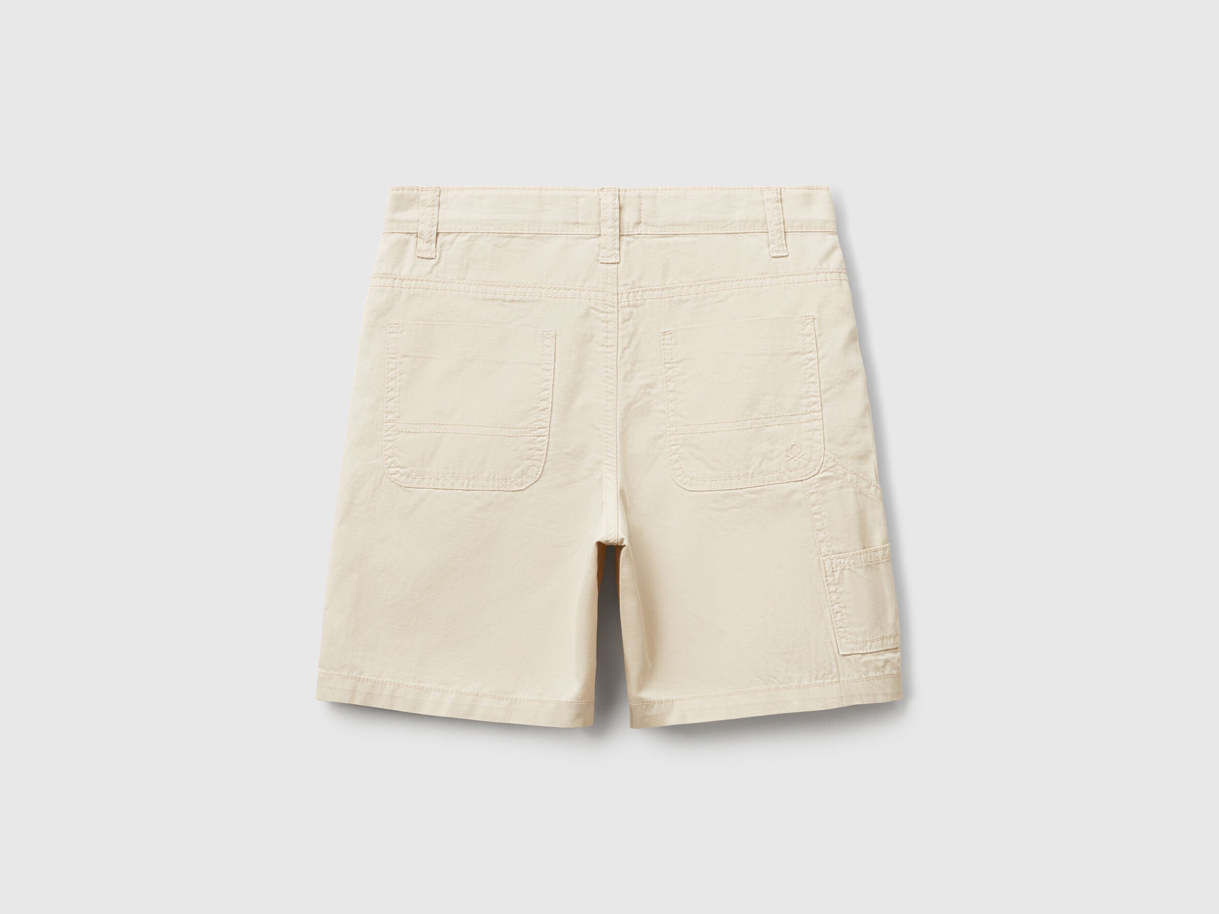 Benetton_Lightweight Bermudas_47RGC902U_152_02