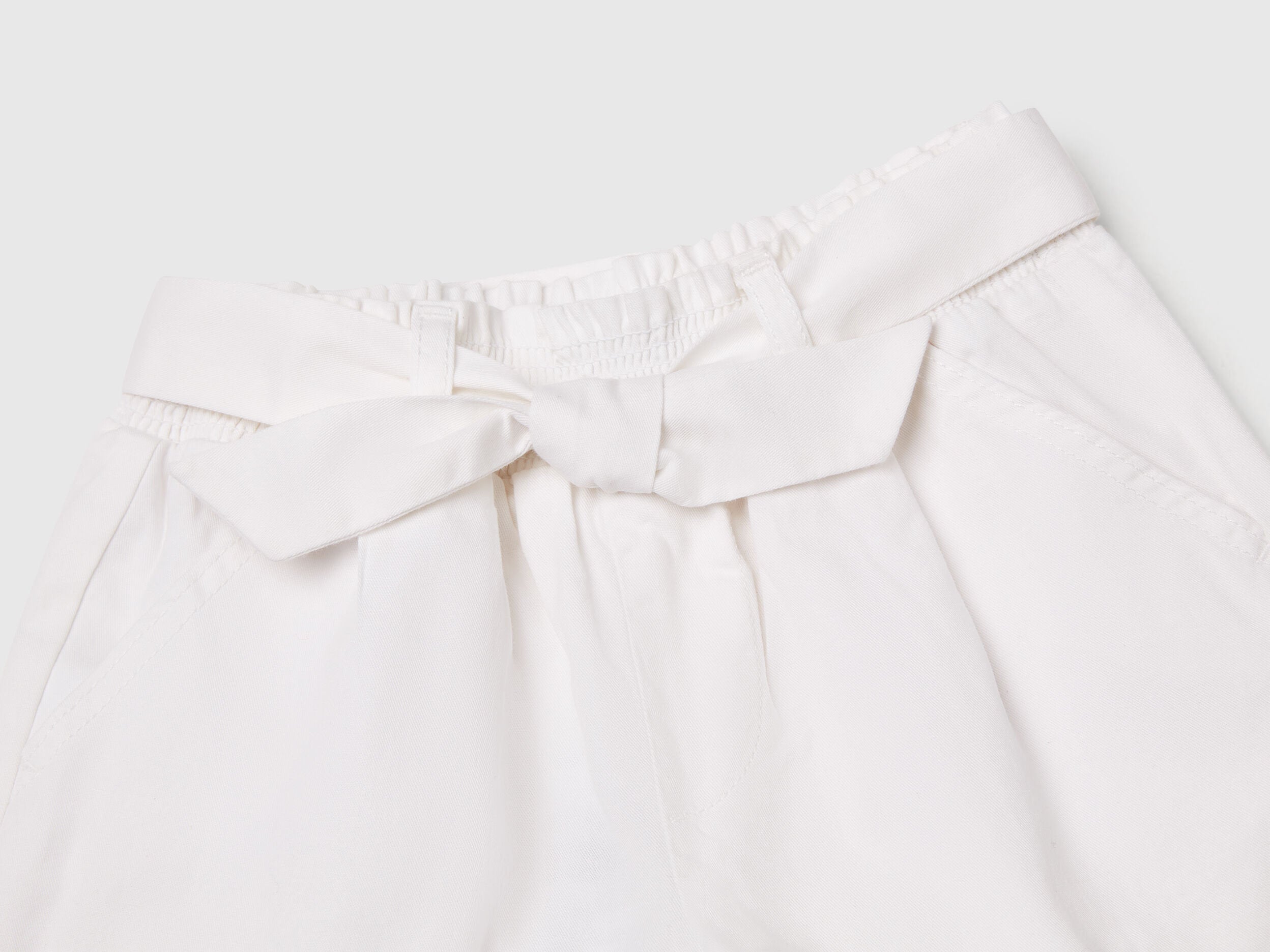 Benetton_Shorts with Sash_47RGG9030_101_03