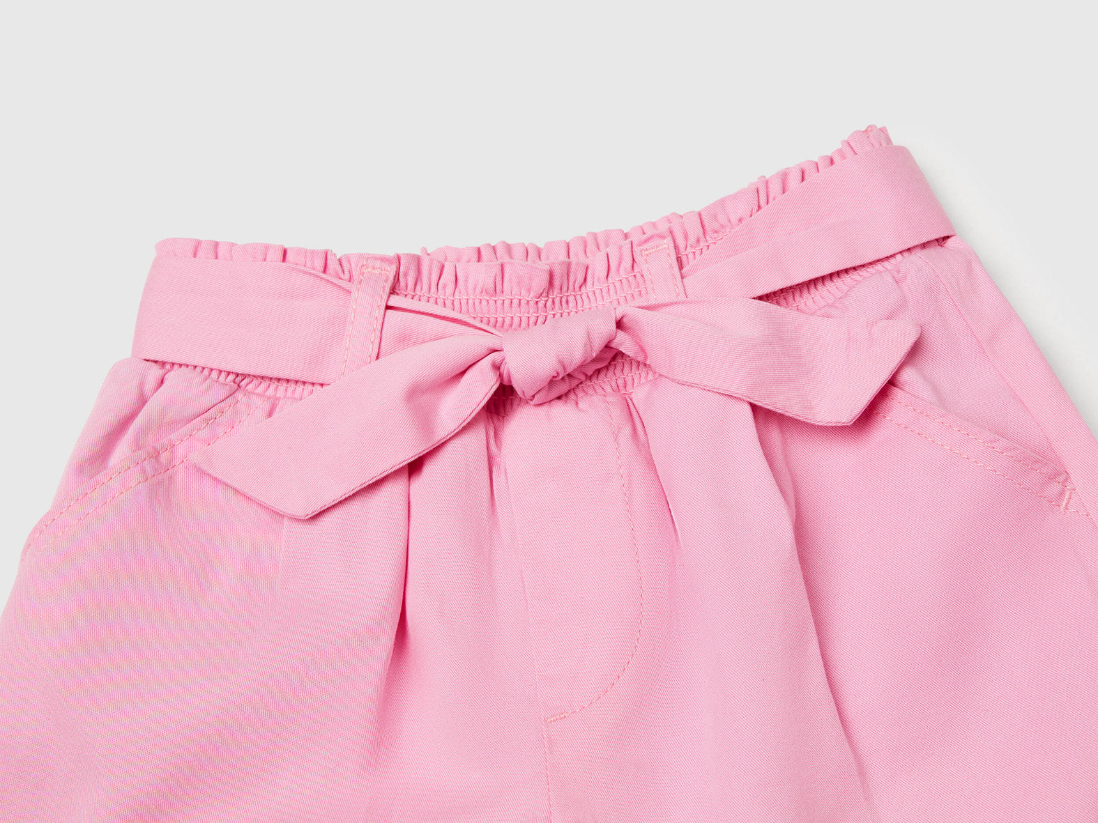 Benetton_Shorts with Sash_47RGG9030_34Q_03