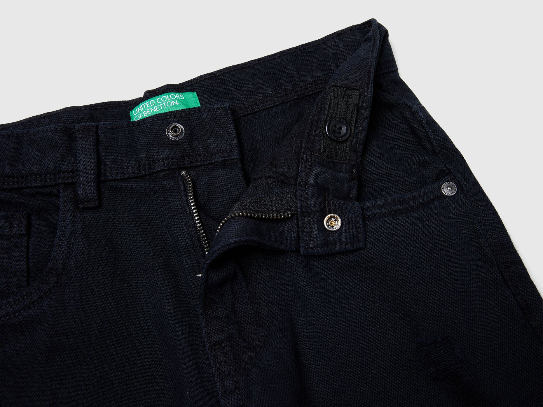 Benetton_Black_Worker Style Trousers_481SCE04I_700_03