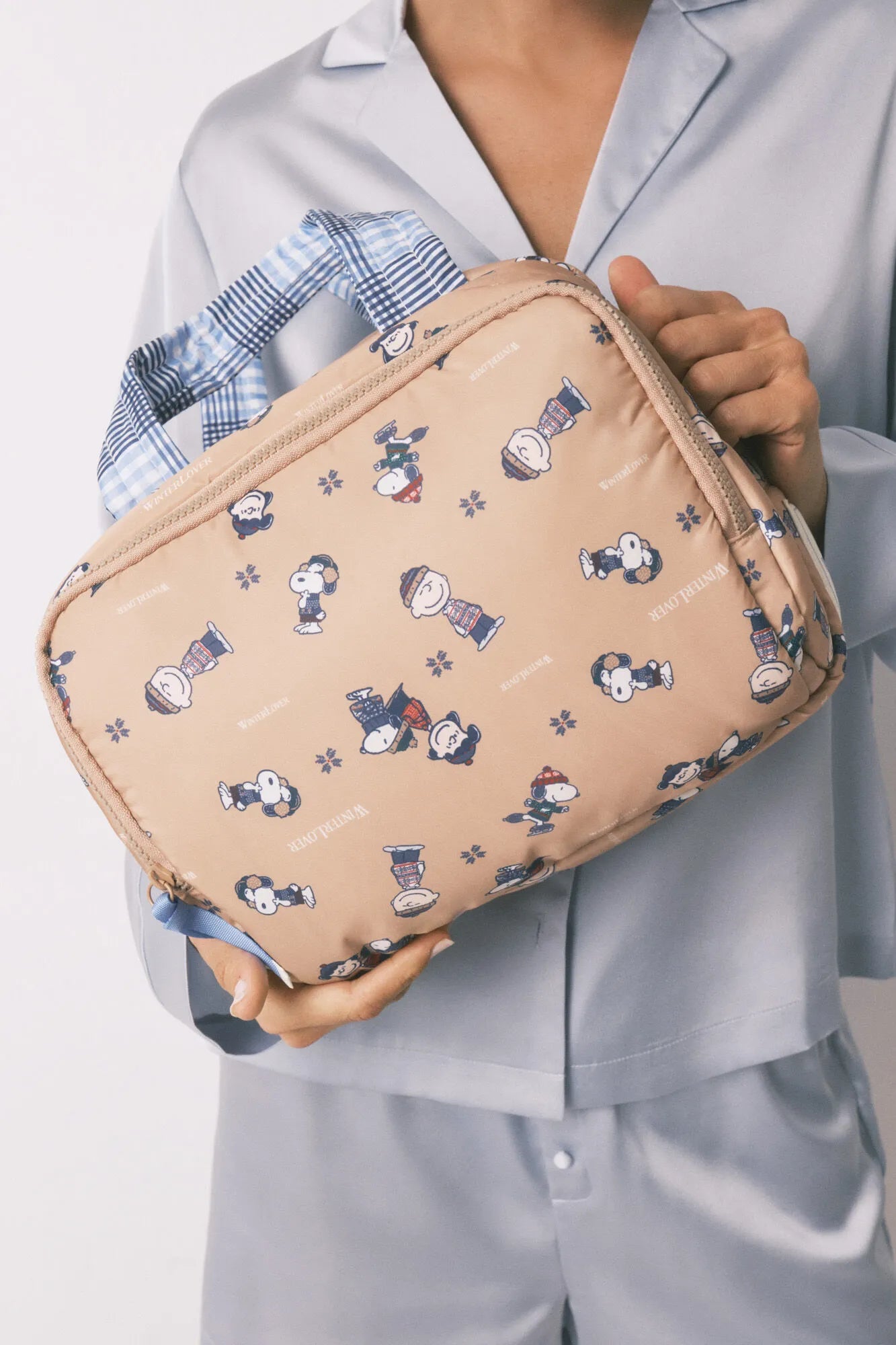 Women Secret_Light Brown_Large Snoopy Suitcase Toiletry Vanity Case_4842031_32_03