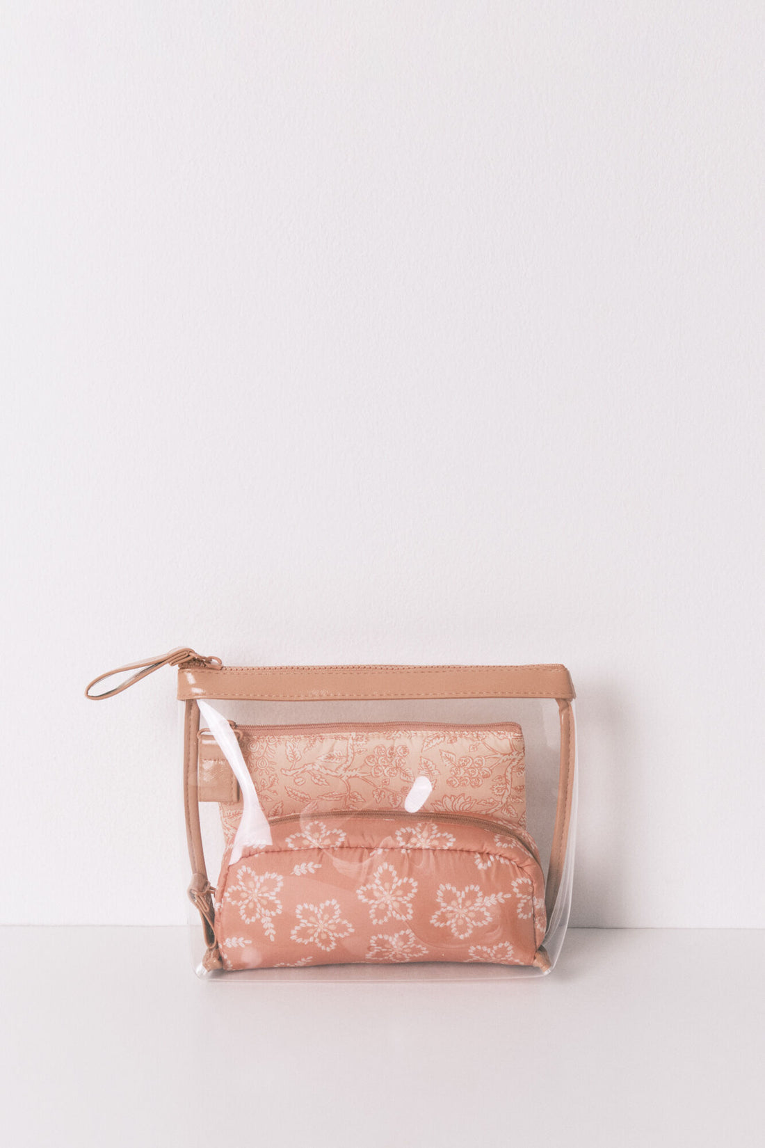 Women Secret_Multicoloured_Pack of 3 Multicoloured Printed Toiletry Bags_4842958_98_02