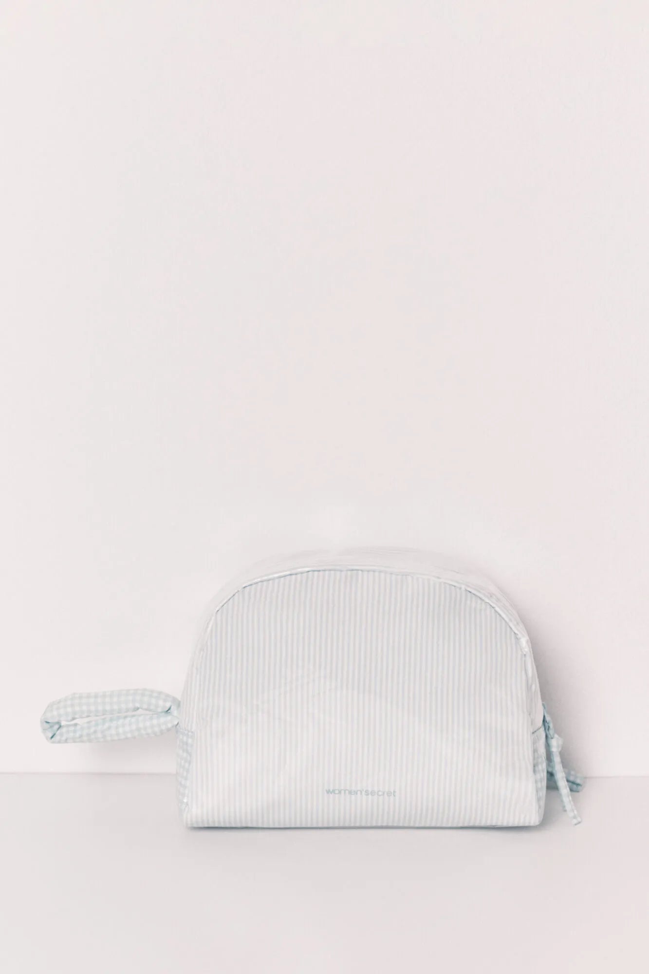 Women Secret Green Women Green Quilted Plaid and Striped Vanity Case SKU: 4843051_28 Image 03