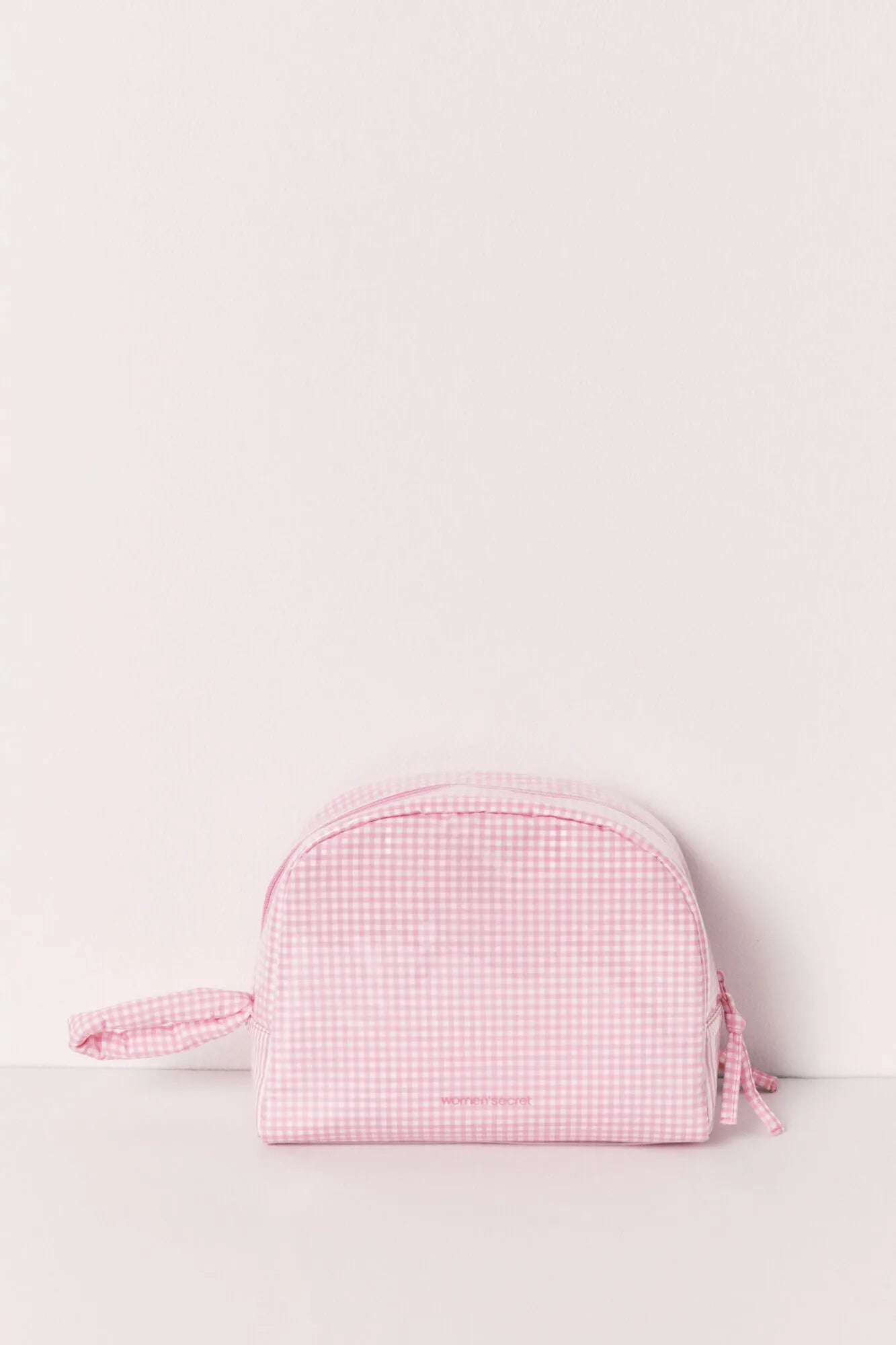 Women Secret Pink Women Pink Puffer Checked and Striped Vanity Case SKU: 4843052_70 Image 06