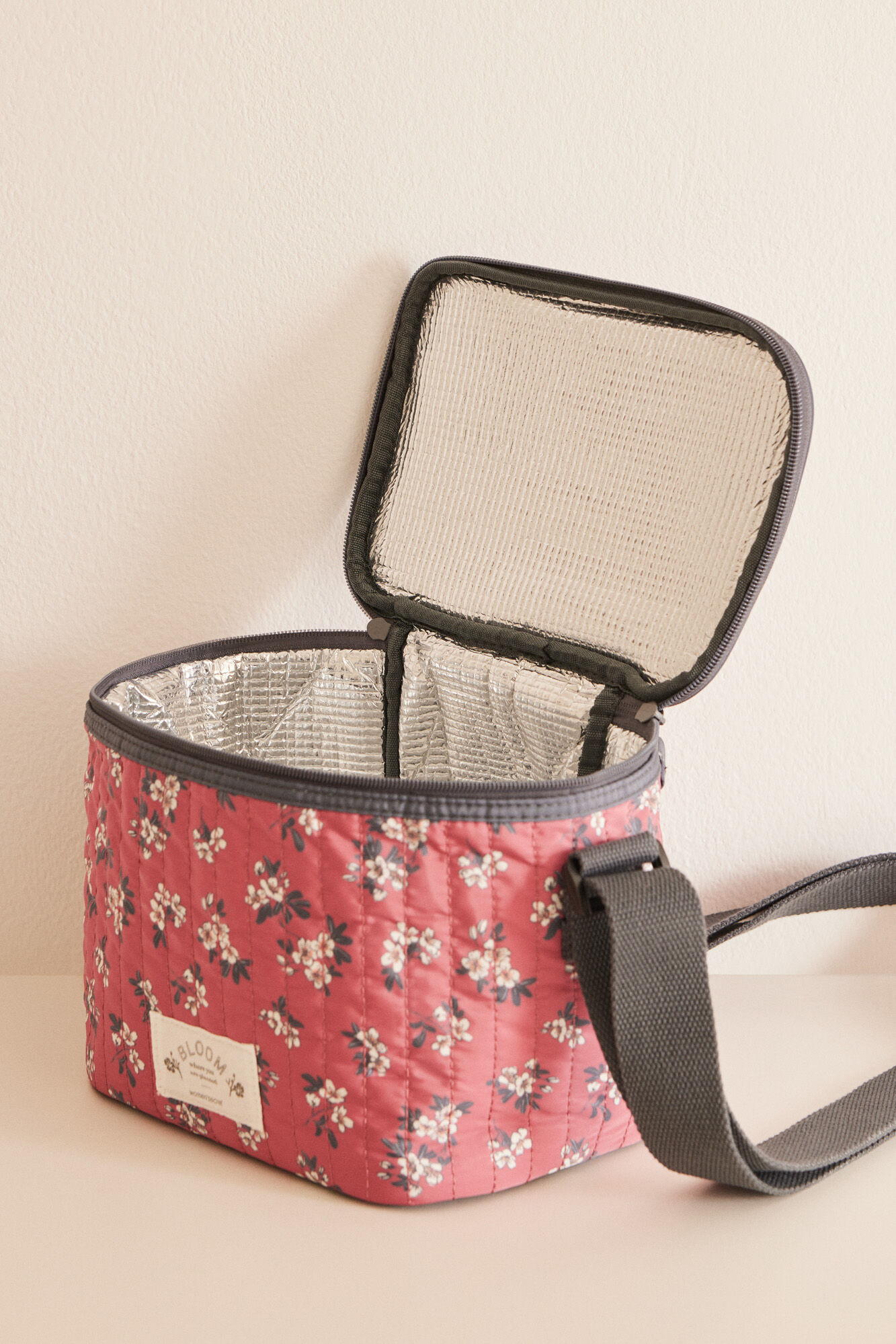 Lunch Bag_4847845_73_02