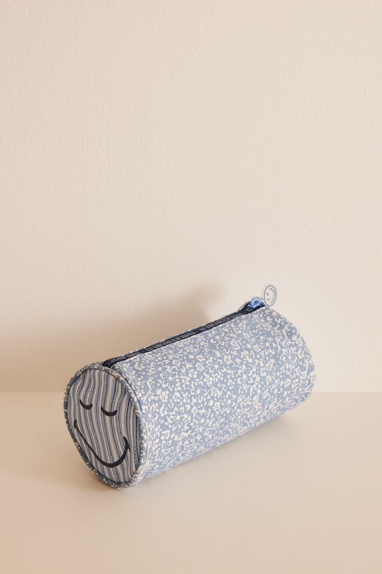 Small Vanity Case_4847850_19_03