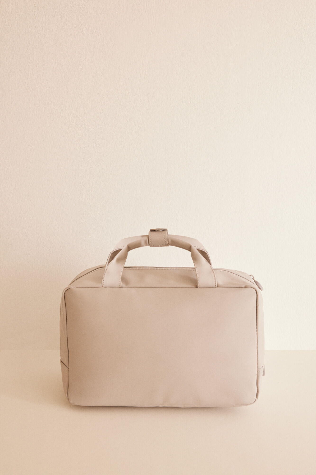 Big Vanity Case_4847858_44_03
