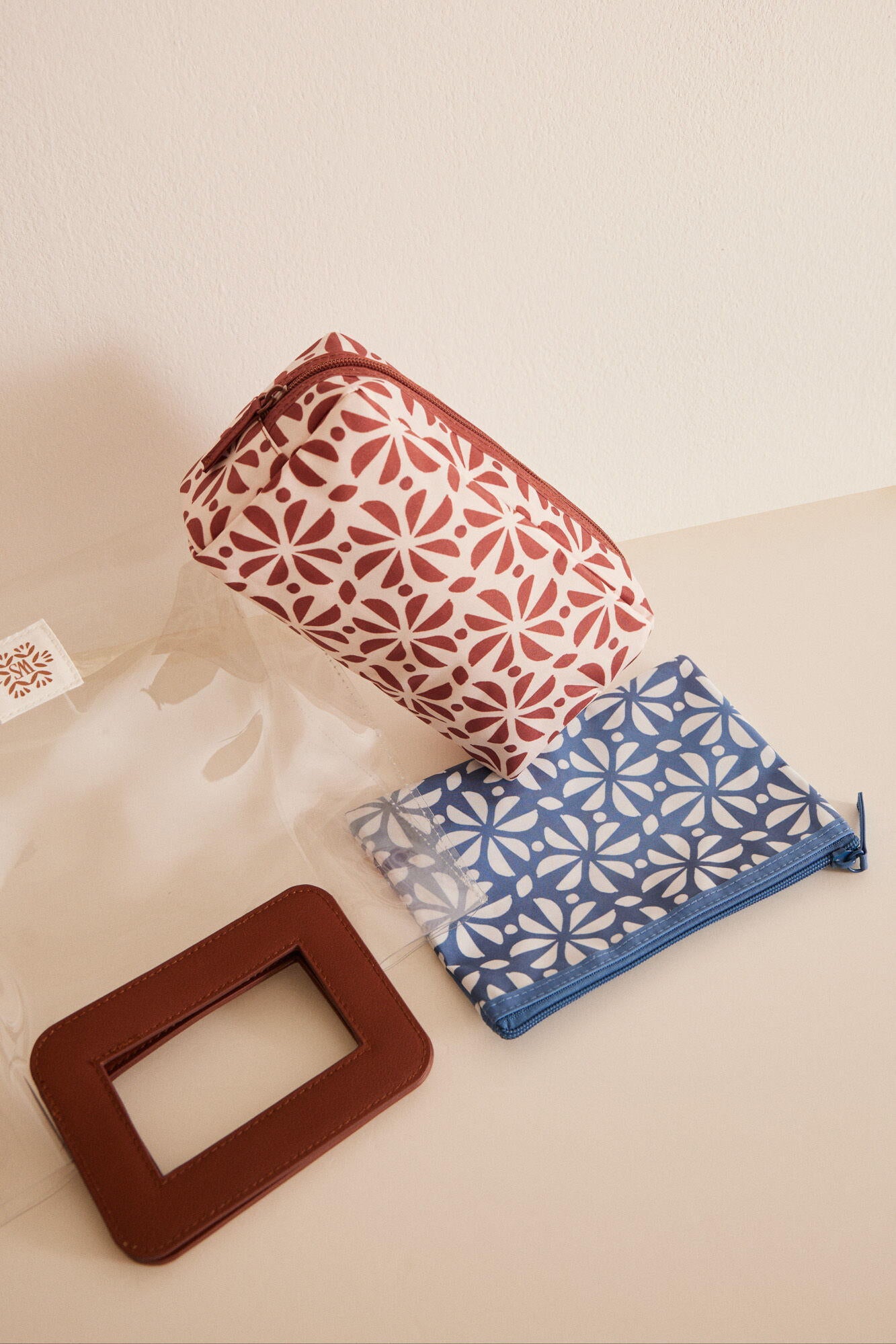 Vanity Case Pack_4847869_98_03