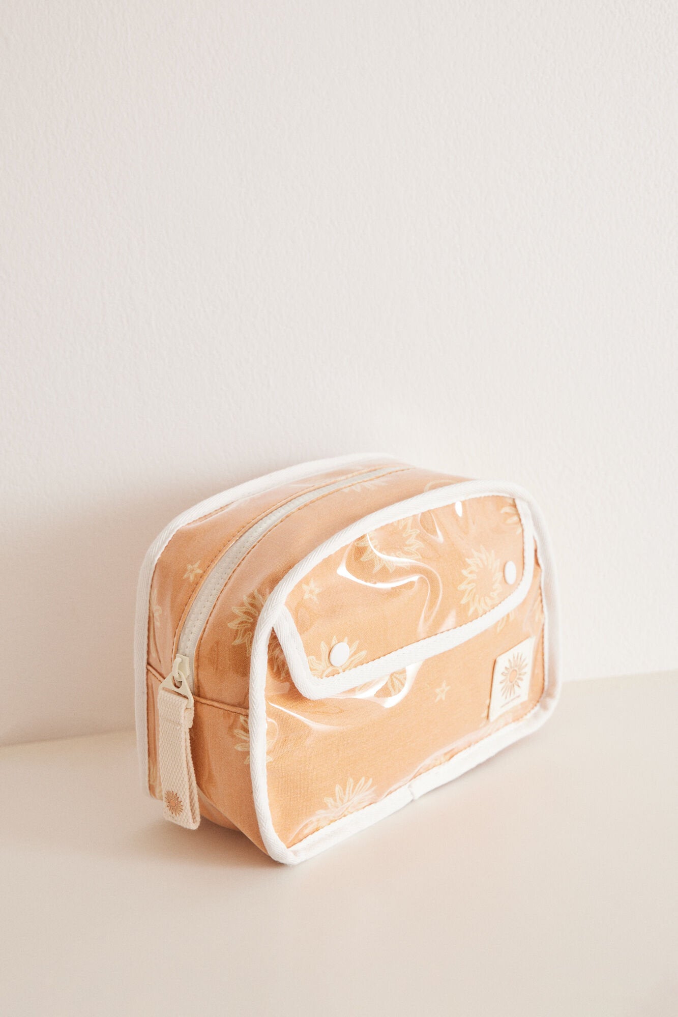 Orange Medium Vanity Case_4847879_66_04