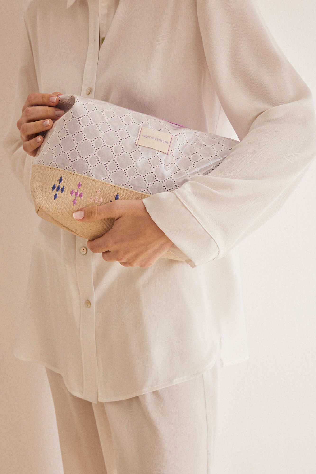 Dark Khaki Big Vanity Case_4847885_90_01