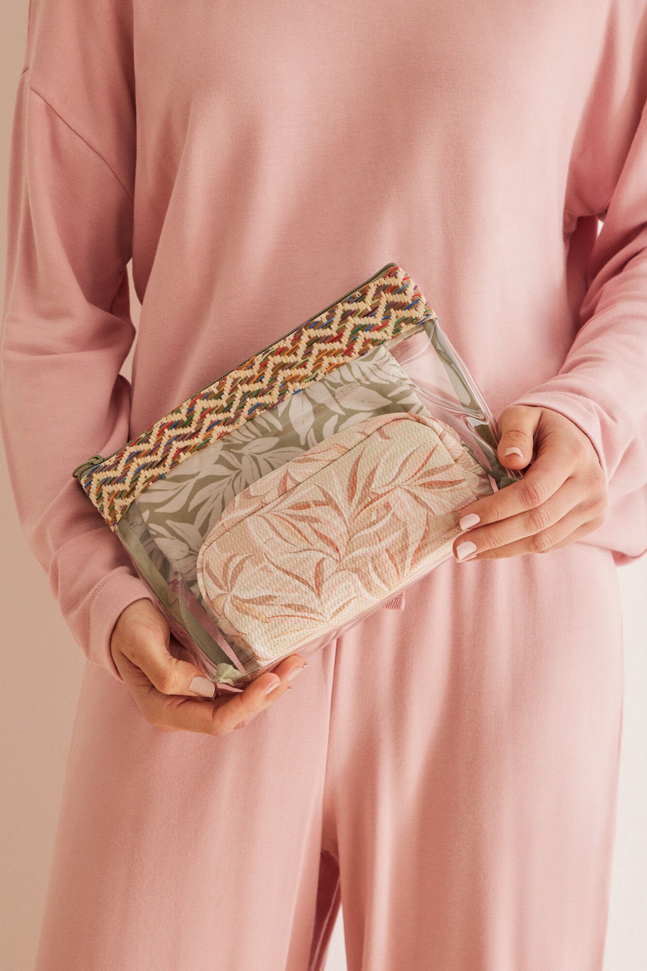 Green Print Vanity Case Pack_4847888_29_01