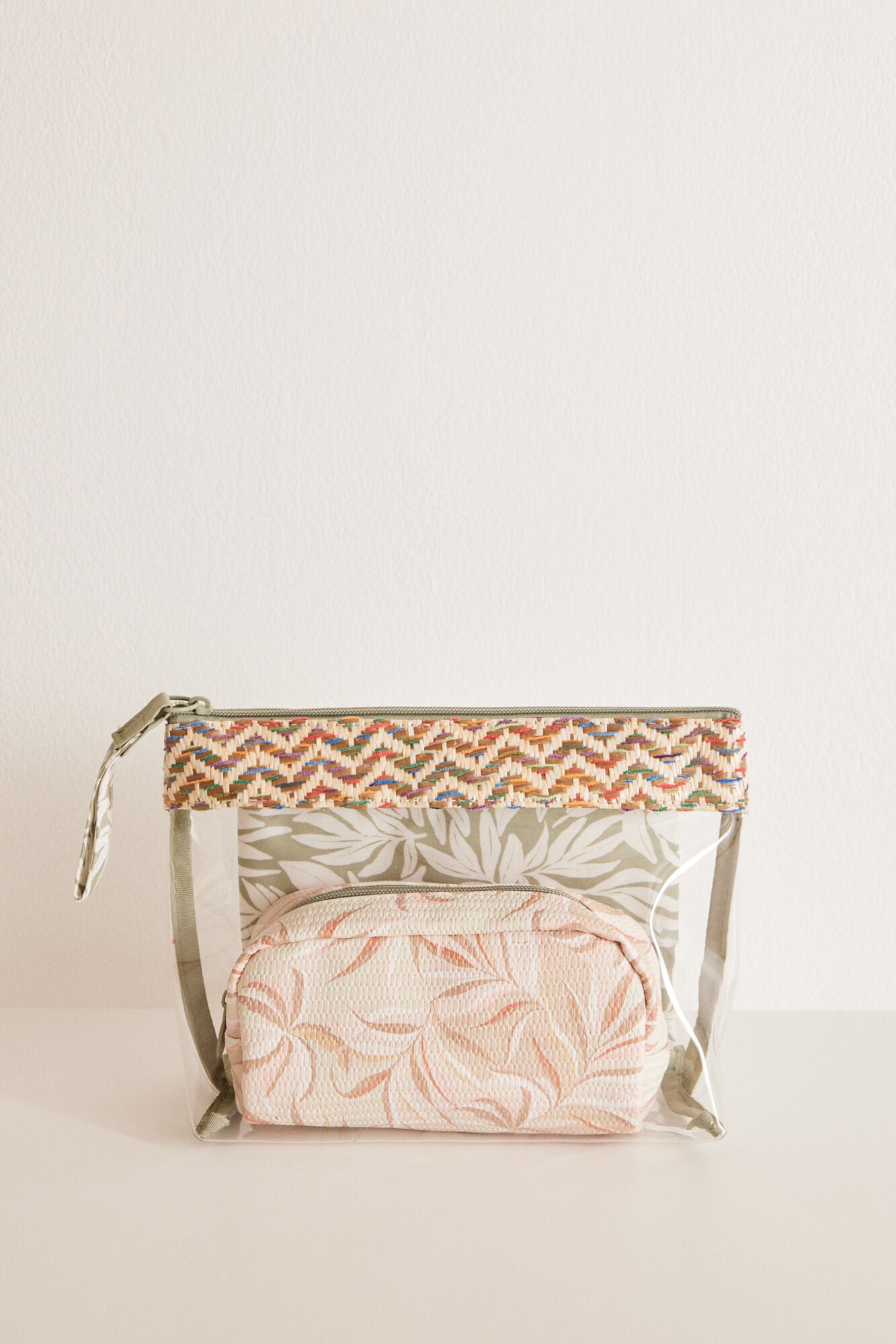 Green Print Vanity Case Pack_4847888_29_06