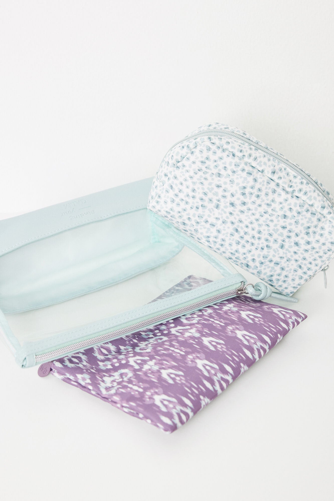 Women Secret_3-Pack Printed Vanity Cases_4849214_28_06