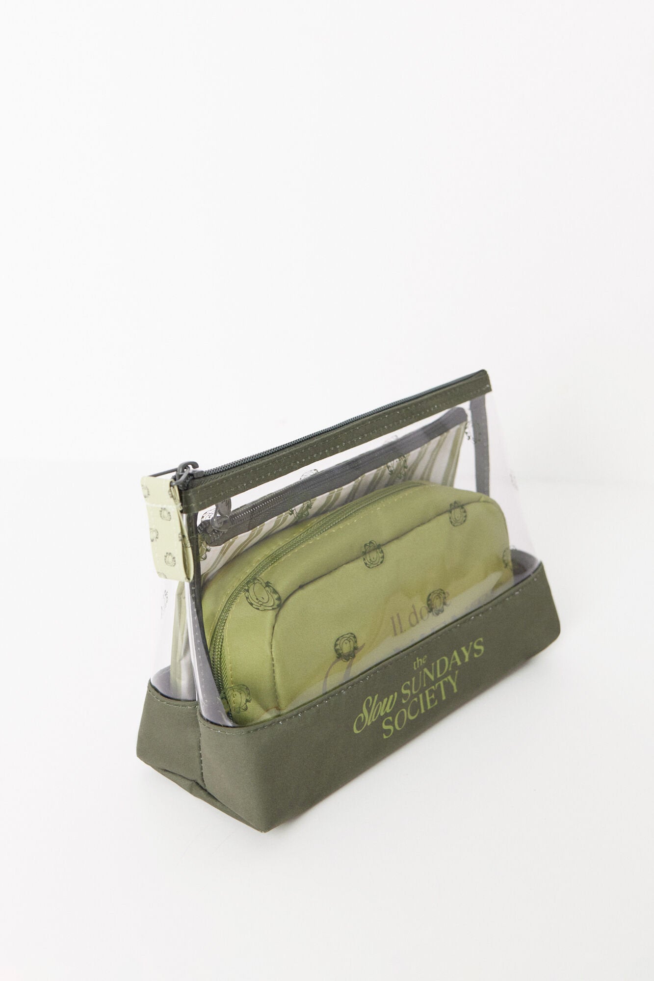 Women Secret_Pack of 3 Garfield Vanity Cases_4849215_91_04