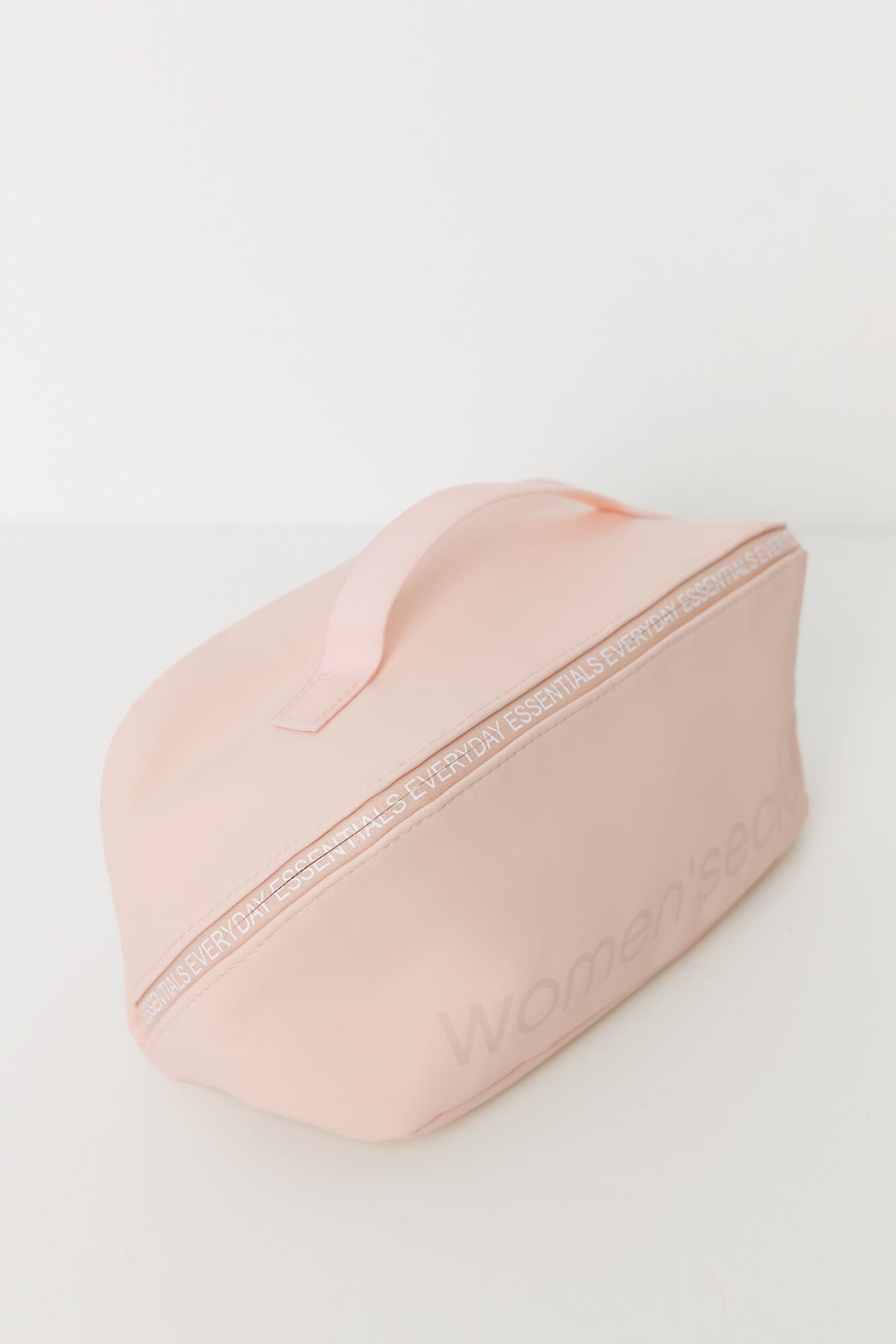 Women Secret_Medium Pink Rubber Vanity Case_4849234_71_02