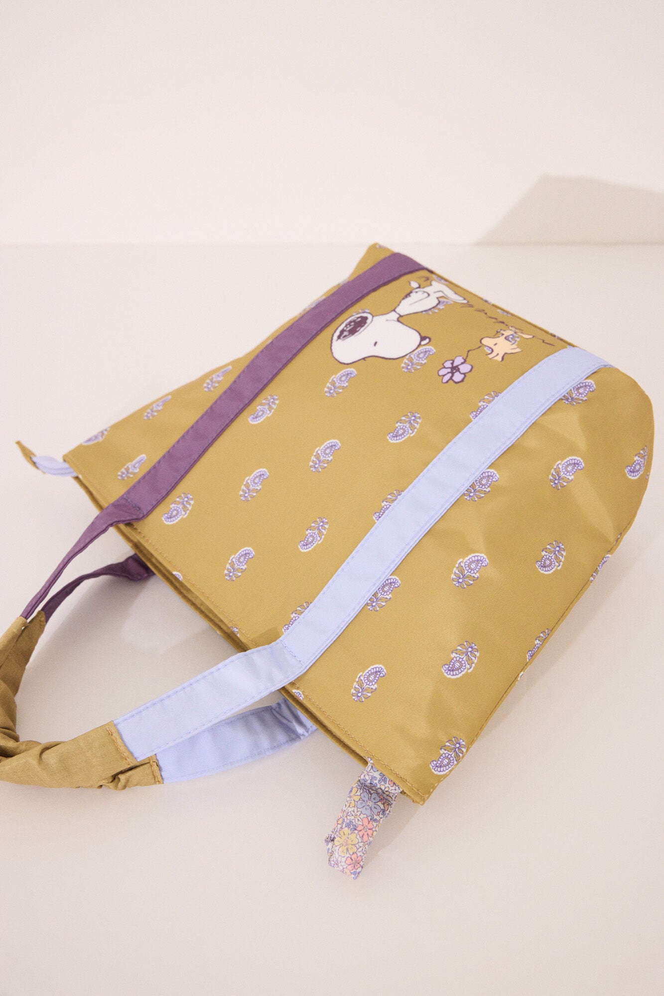 Women Secret_Snoopy Thermal Food Bag_4849239_93_05