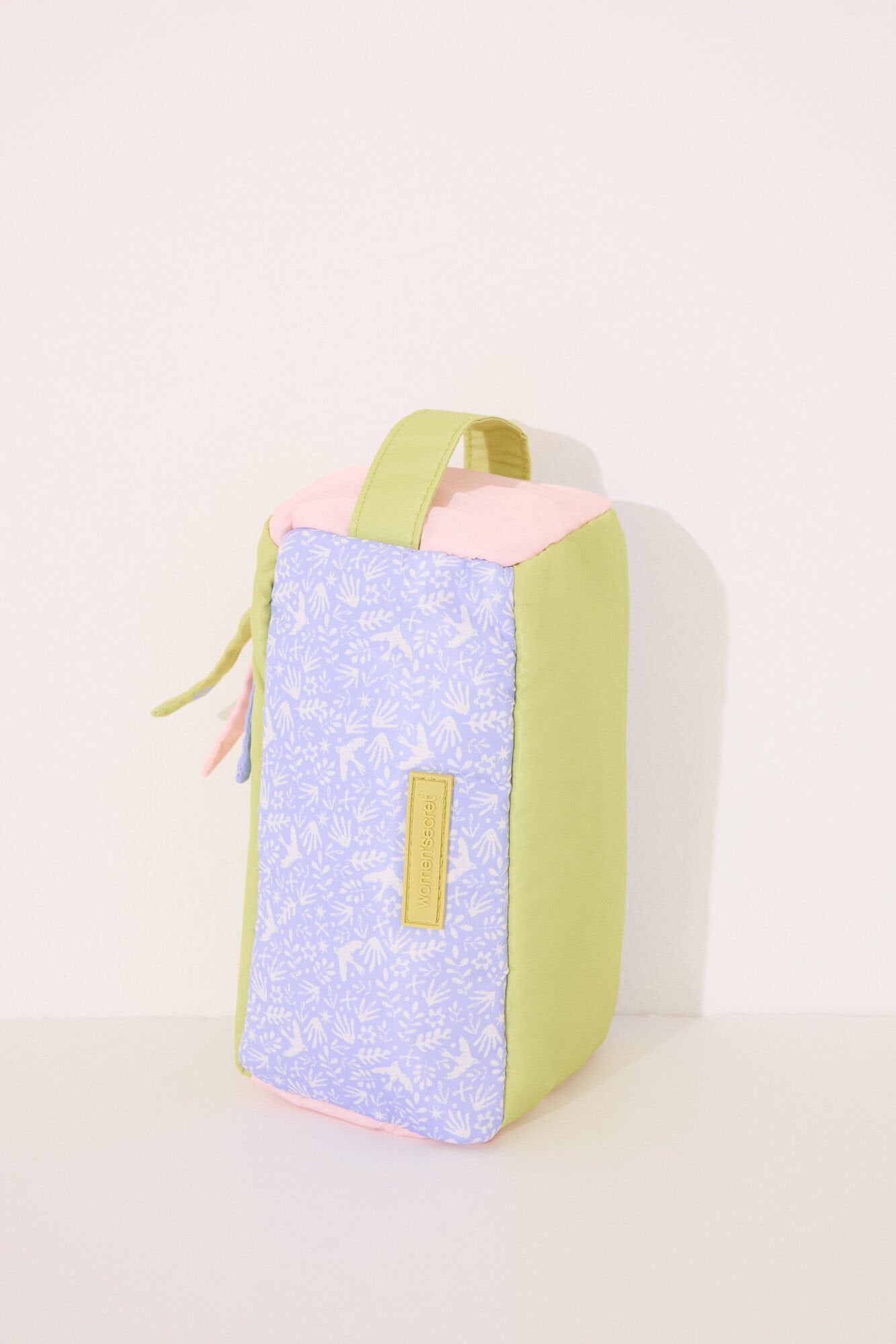 Women Secret_Small Vanity Case Bag with Multicoloured Leaves_4849248_98_05