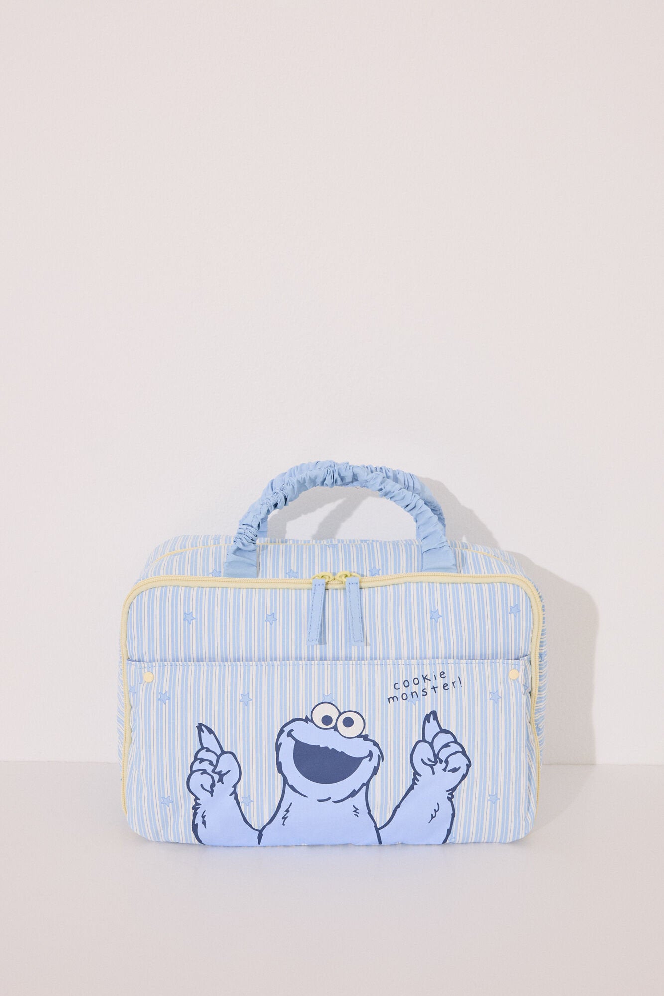 Women Secret_Large Padded Toiletry Vanity Case "Sesame Street"_4849254_15_01