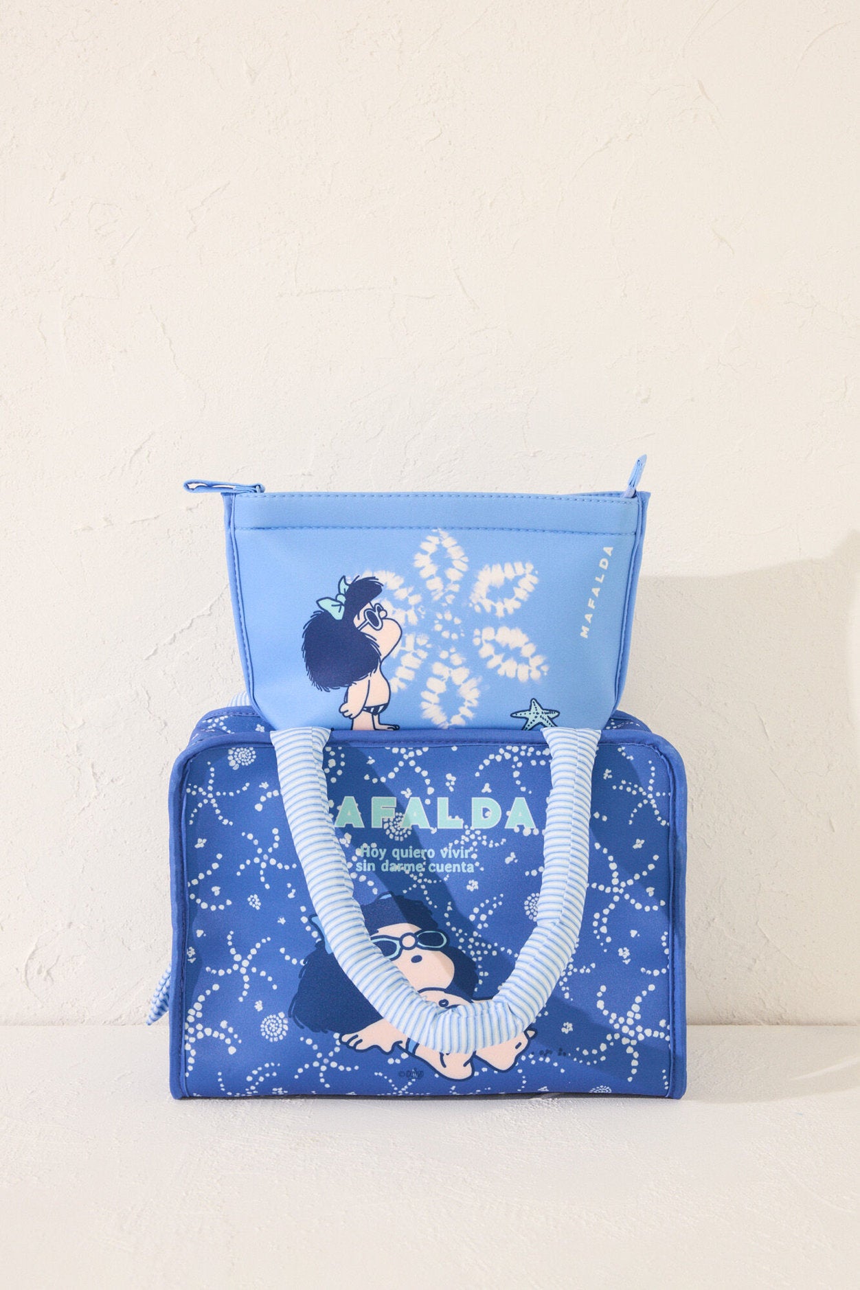 Women Secret_Mafalda Small Blue Toiletry Vanity Case_4849259_14_04