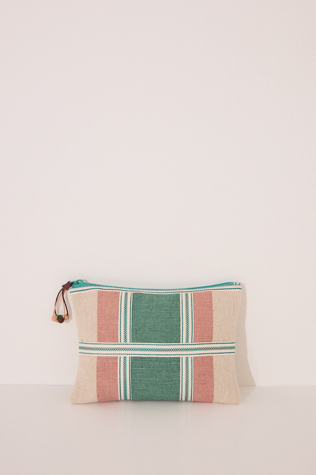 Women Secret_Medium Grey Vanity Case_4849268_98_04