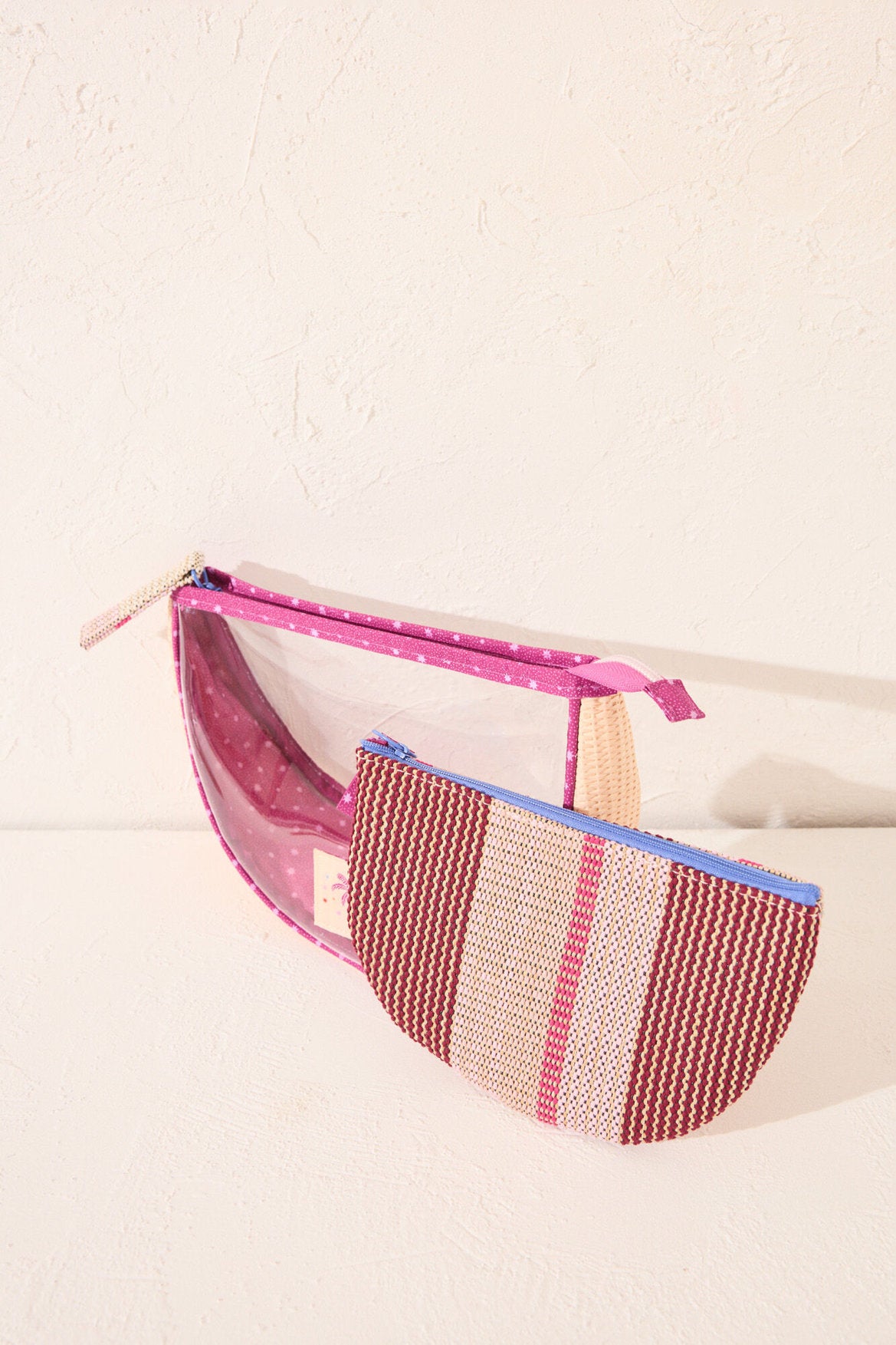 Women Secret_Pack of Multicoloured Print Toiletry Bags_4849269_98_05