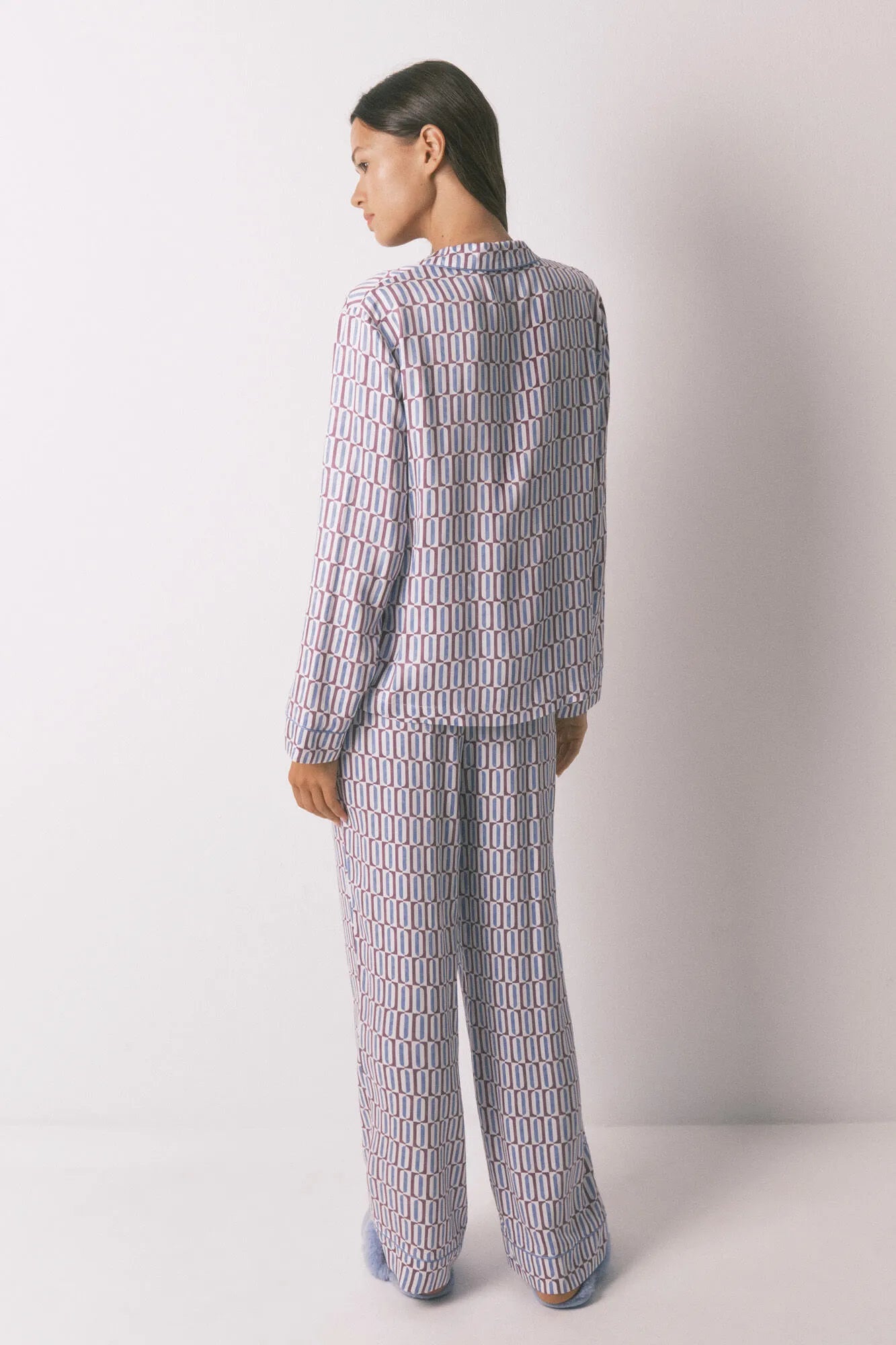 Women Secret_Printed_Long Satin Classic Pyjamas with Geometric Print_4852102_69_07