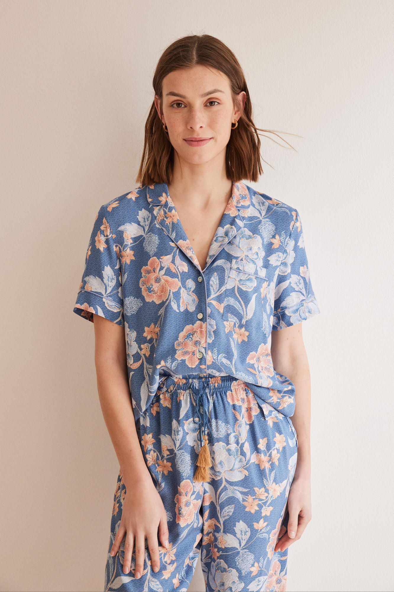 Short Sleeve Long Pant Pyjama Set_4857417_19_05