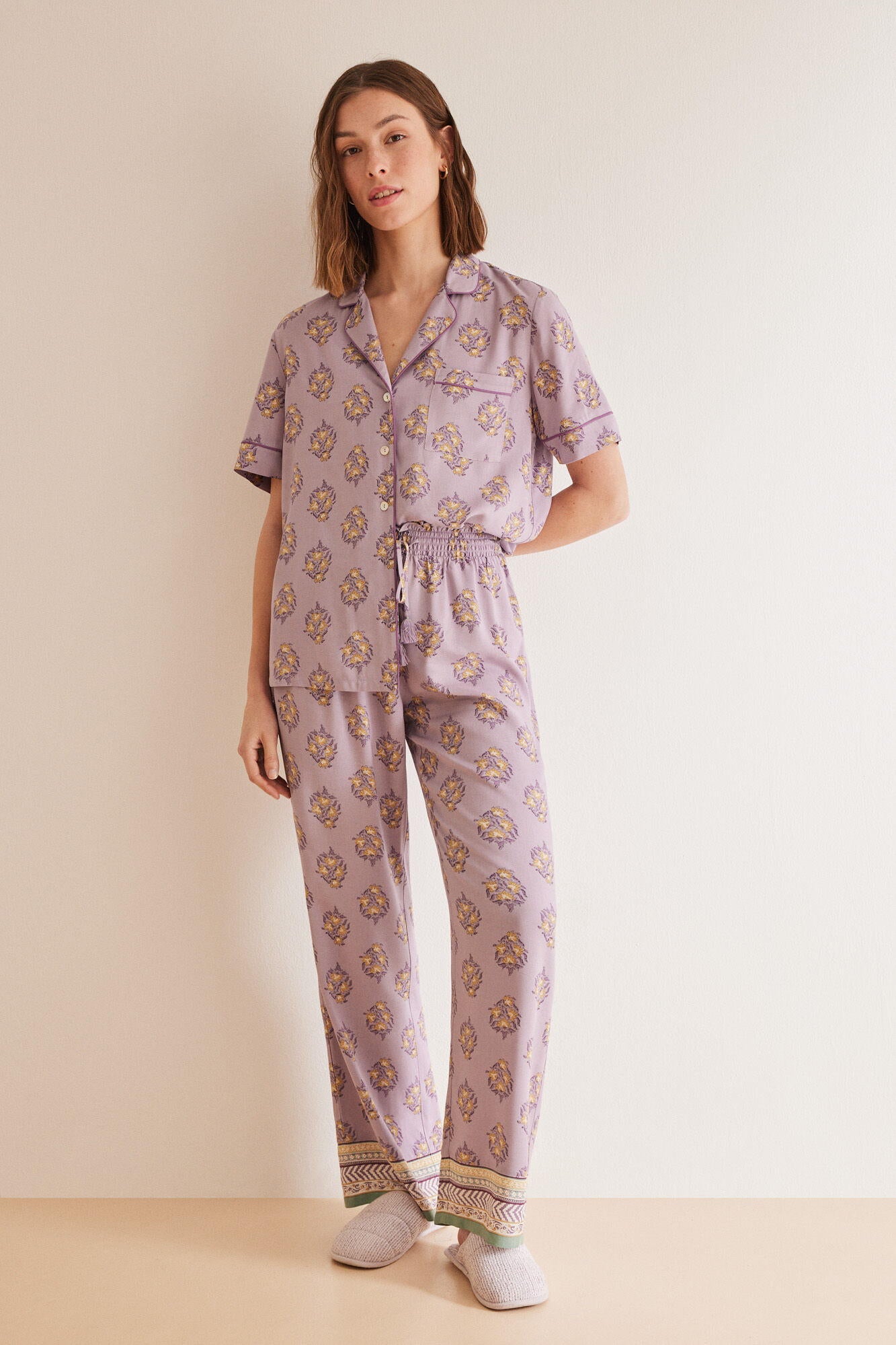 Short Sleeve Long Pant Pyjama Set_4857421_79_01