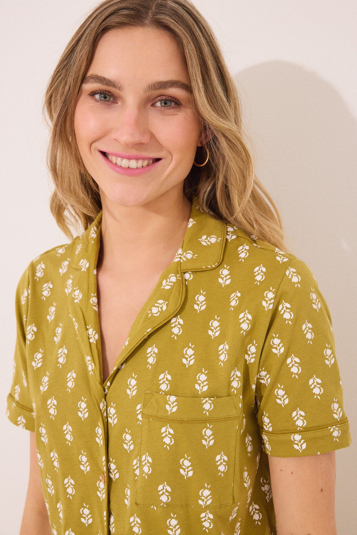 Women Secret_100% Cotton Khaki Classic Pyjamas with Stamps_4859408_09_04