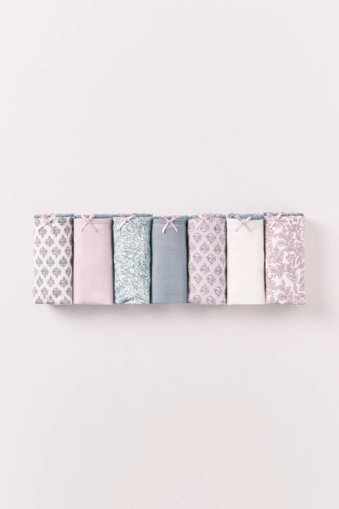Women Secret Multicoloured Women Multi-Coloured Cotton Mixed Print 7-Pack Culottes Panties SKU: 4933655_98 Image 01