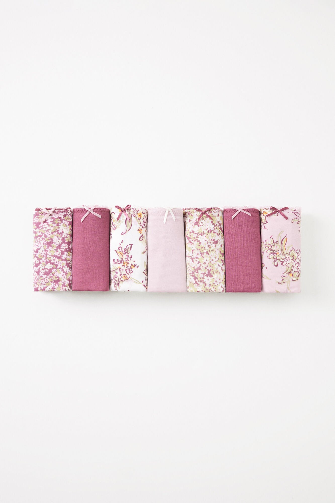 Women Secret_Pack of 7 Classic Plain and Printed Cotton Panties_4939941_98_01