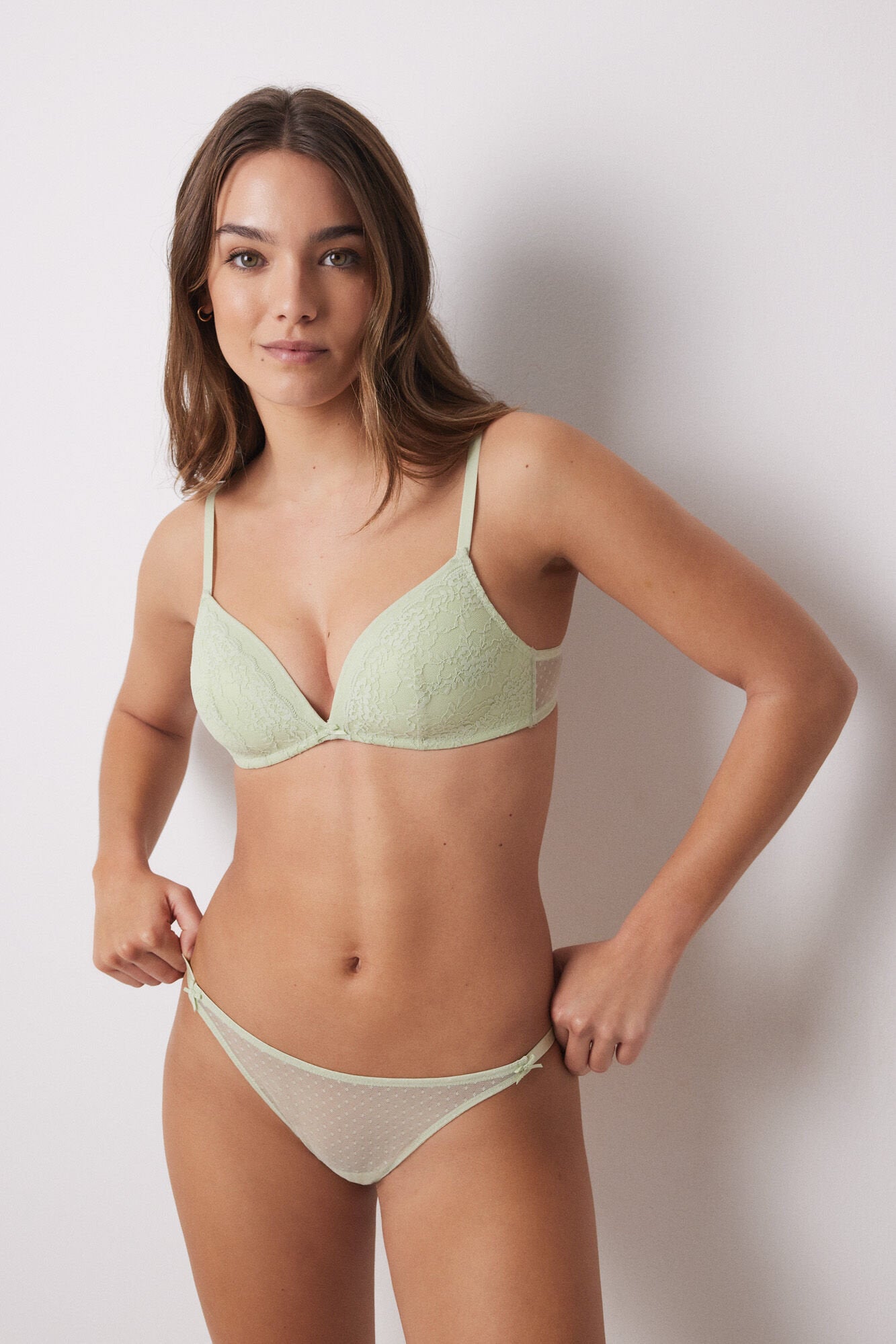 Women Secret_Classic Green Lace Plumetis Panty_4989299_23_01
