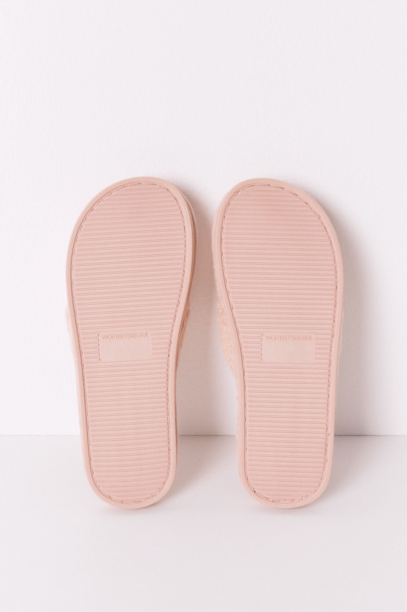 Women Secret_Pink_Pink Faux Shearling Slipper_4992533_72_04