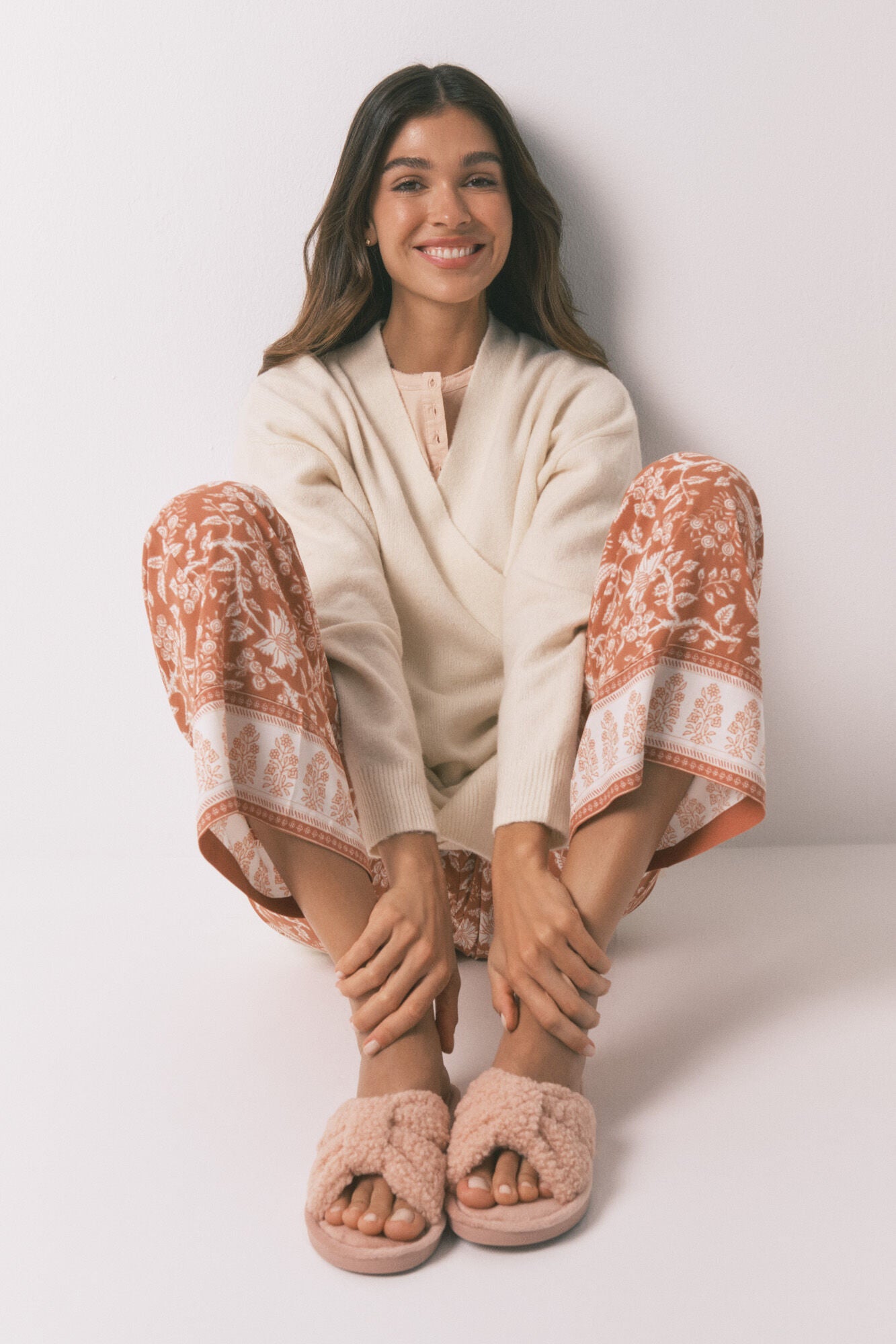 Women Secret_Pink_Pink Faux Shearling Slipper_4992533_72_08