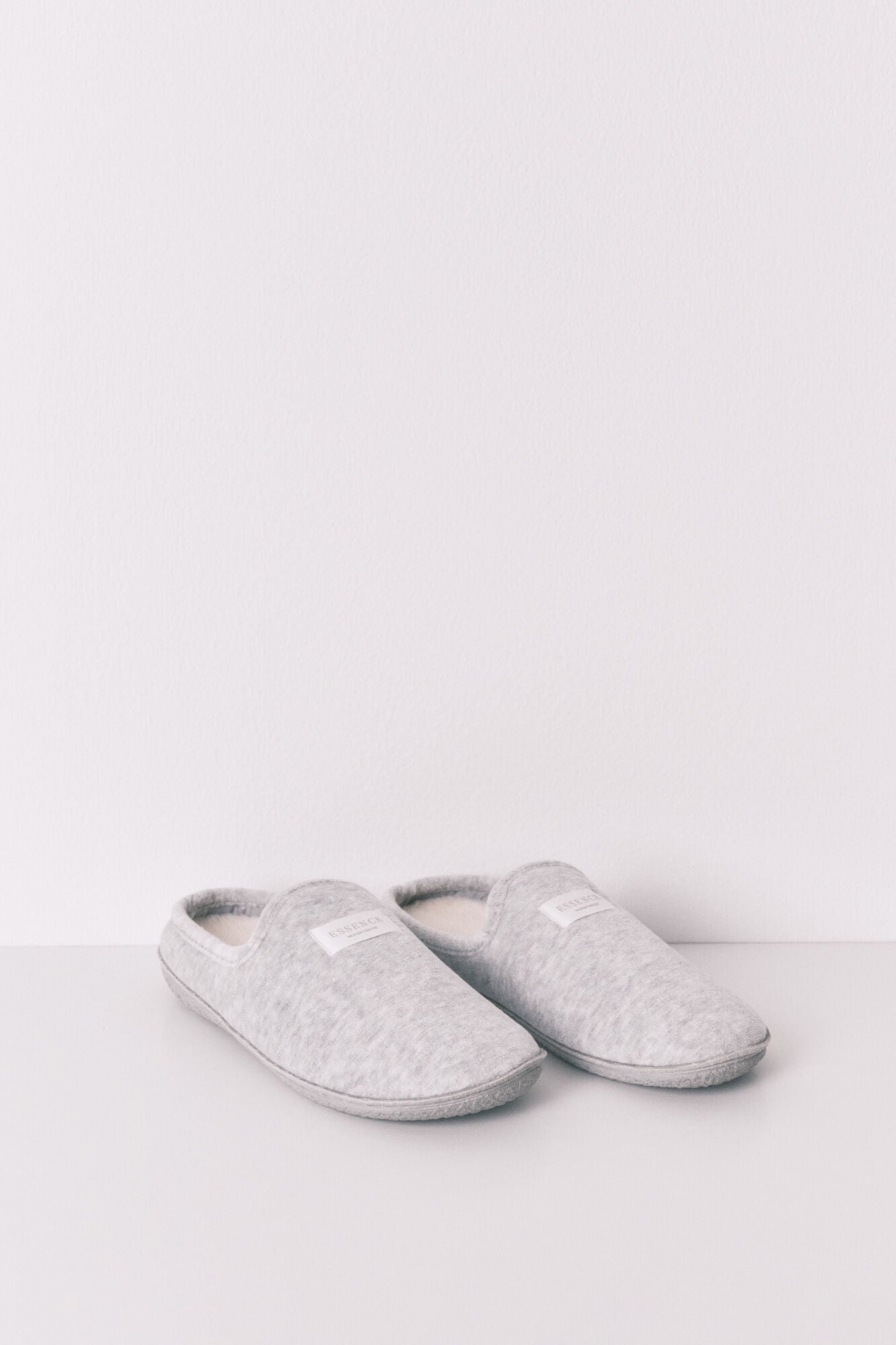 Women Secret_Dark Grey_Grey Velour Slippers_4992552_41_03