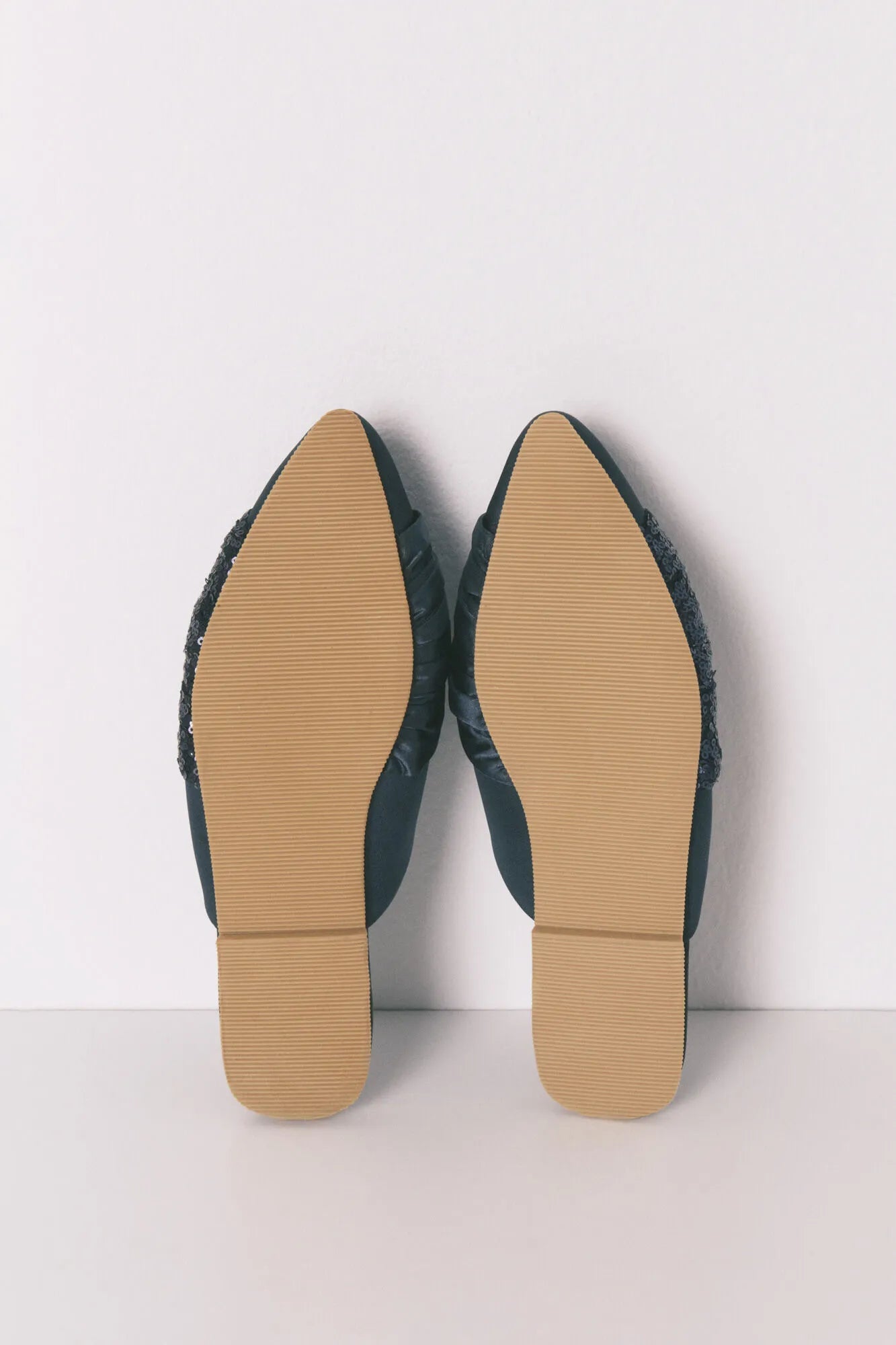 Women Secret_Medium Blue_Blue Satin Sequin Slipper_4992582_12_03