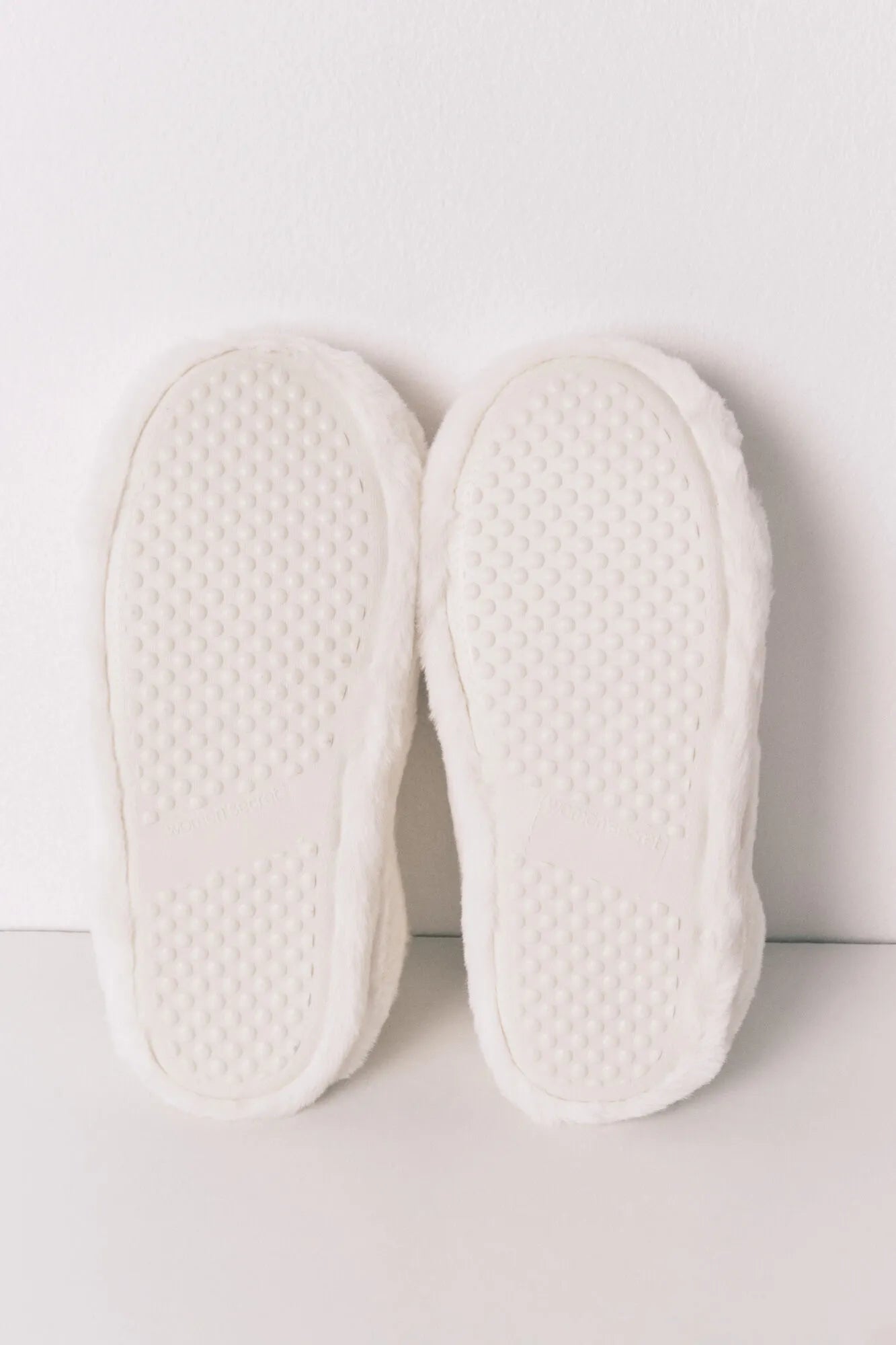 Women Secret_Ivory_White "Hedwig" 3D Slippers_4992585_96_03