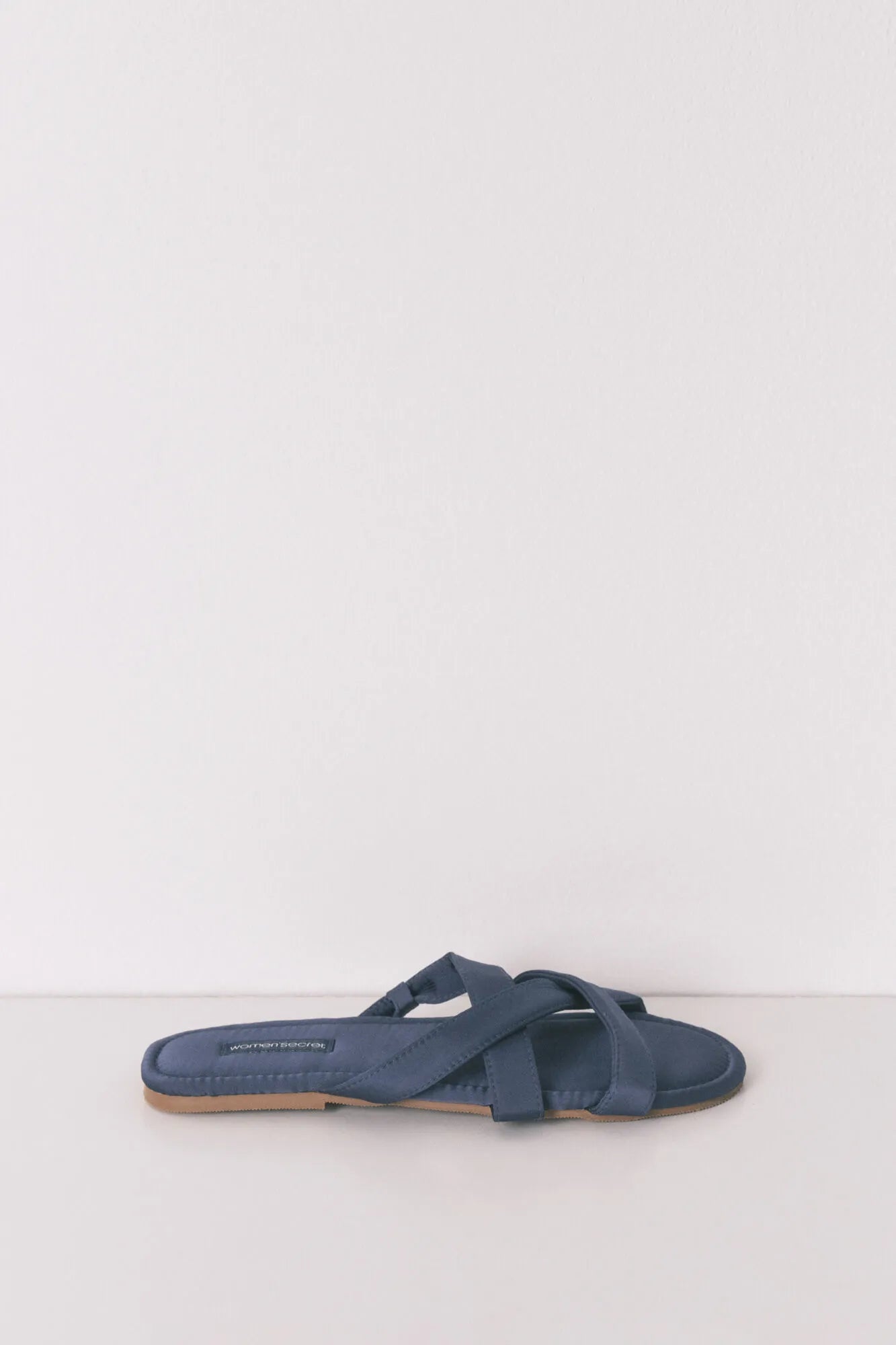 Women Secret_Light Blue_Satin Crossed Strap Slippers_4993687_18_05