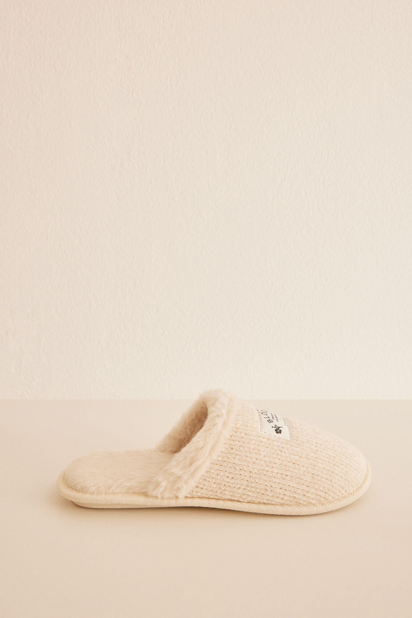 Open Slippers_4997586_48_04