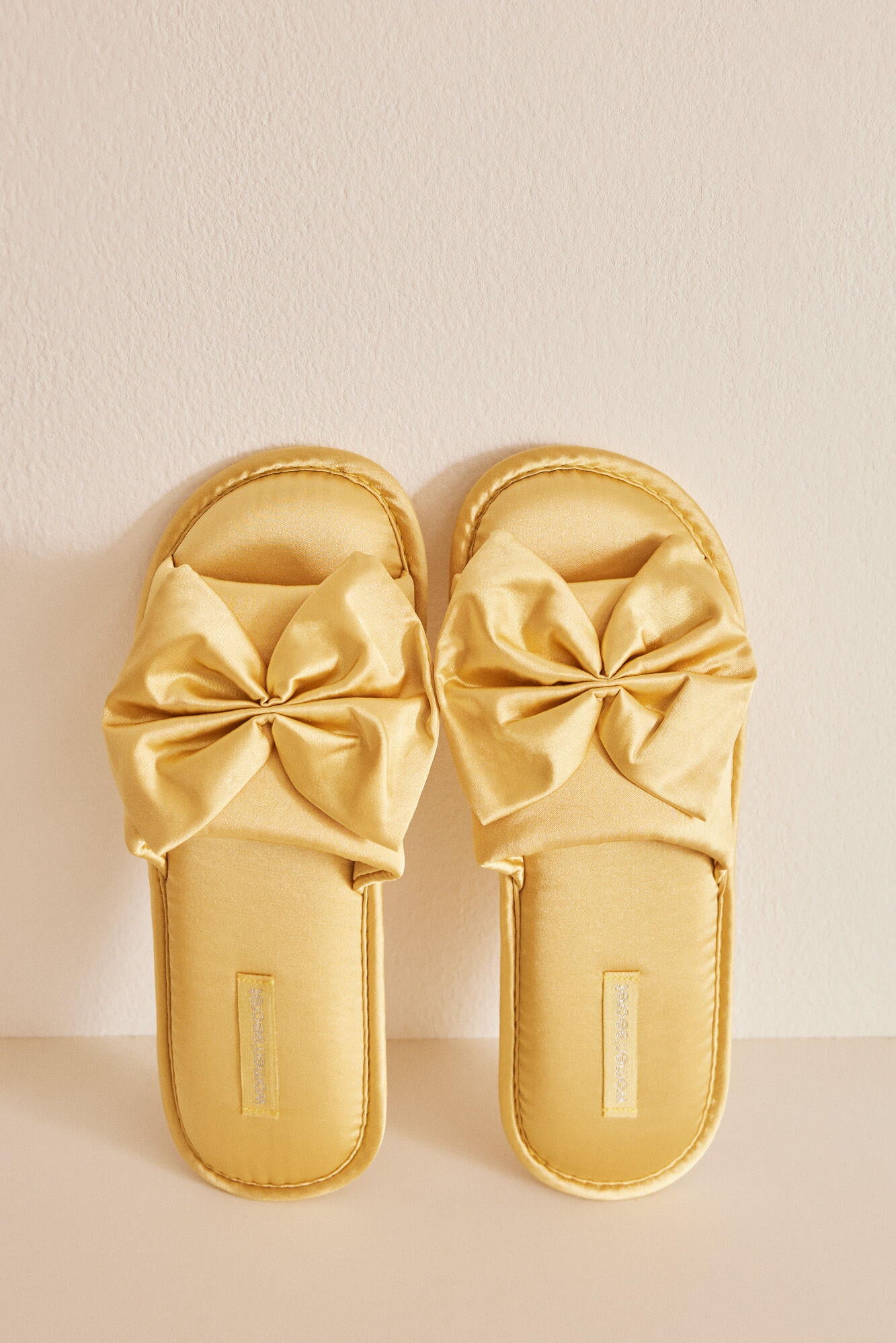 Open Slippers_4997592_04_01