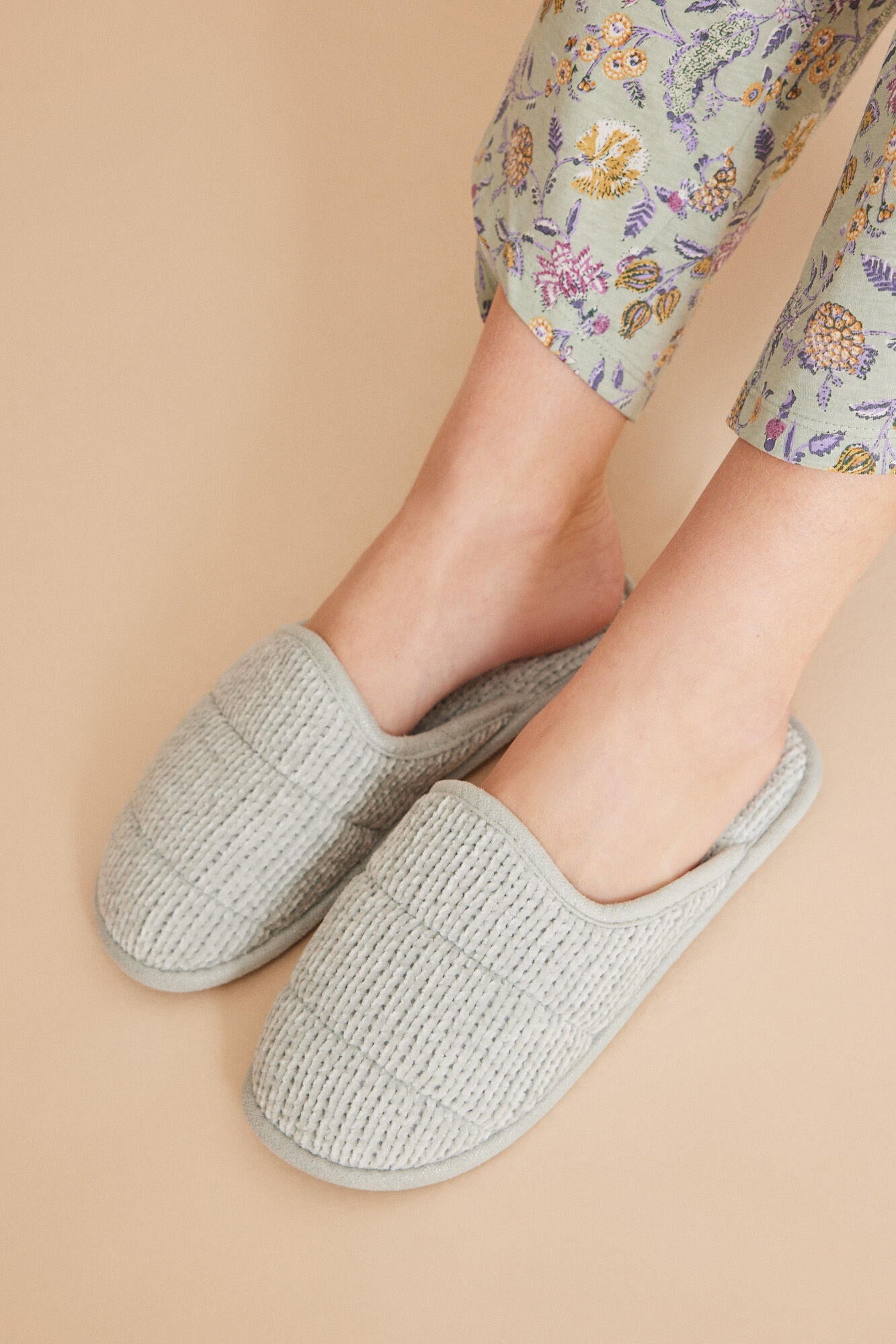 Open Slippers_4997601_22_02