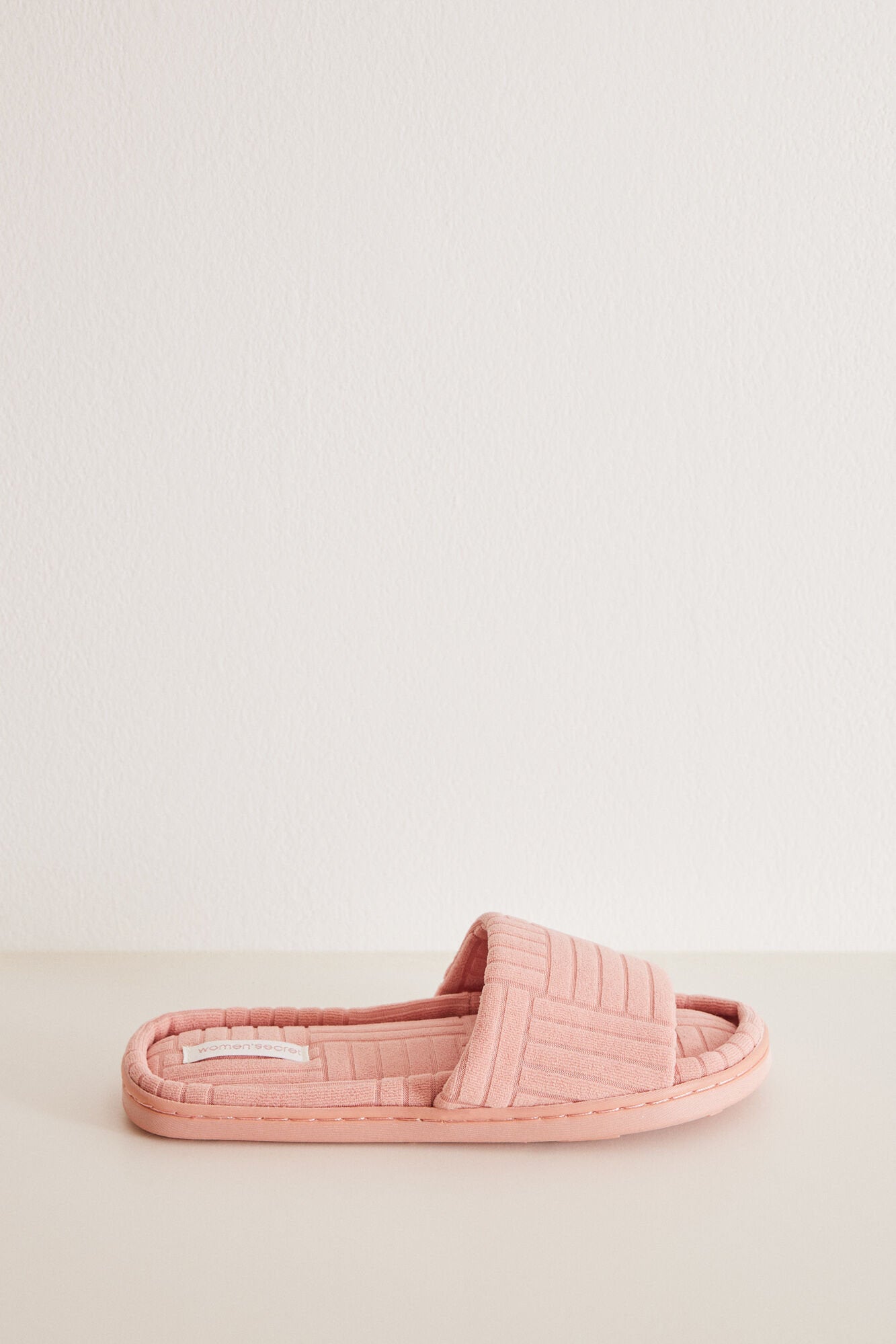 Pink Open Shower Slippers_4997605_72_02