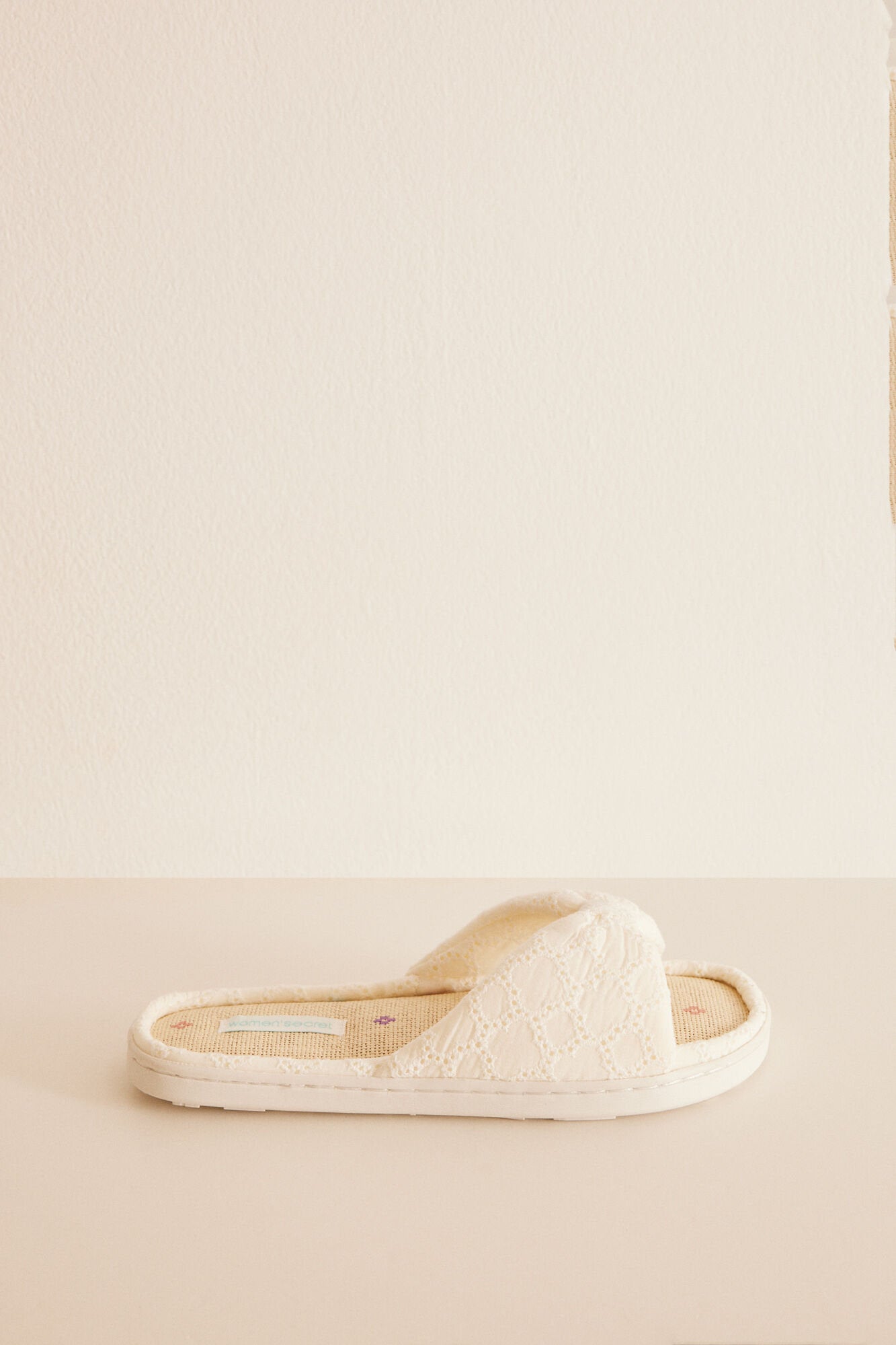 Light Grey/Silver Open Shower Slippers_4997619_48_02